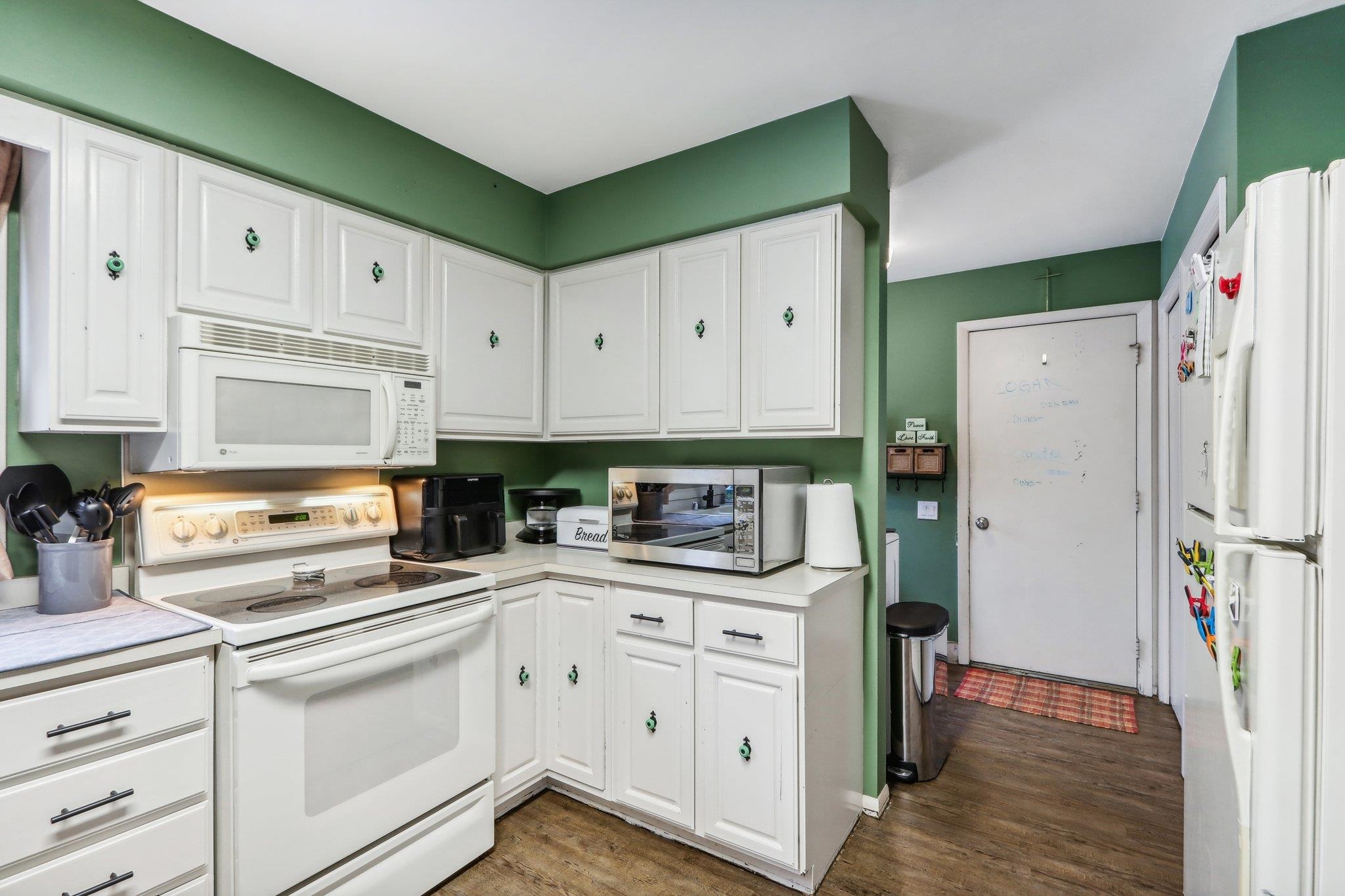 114 Kingston Way
