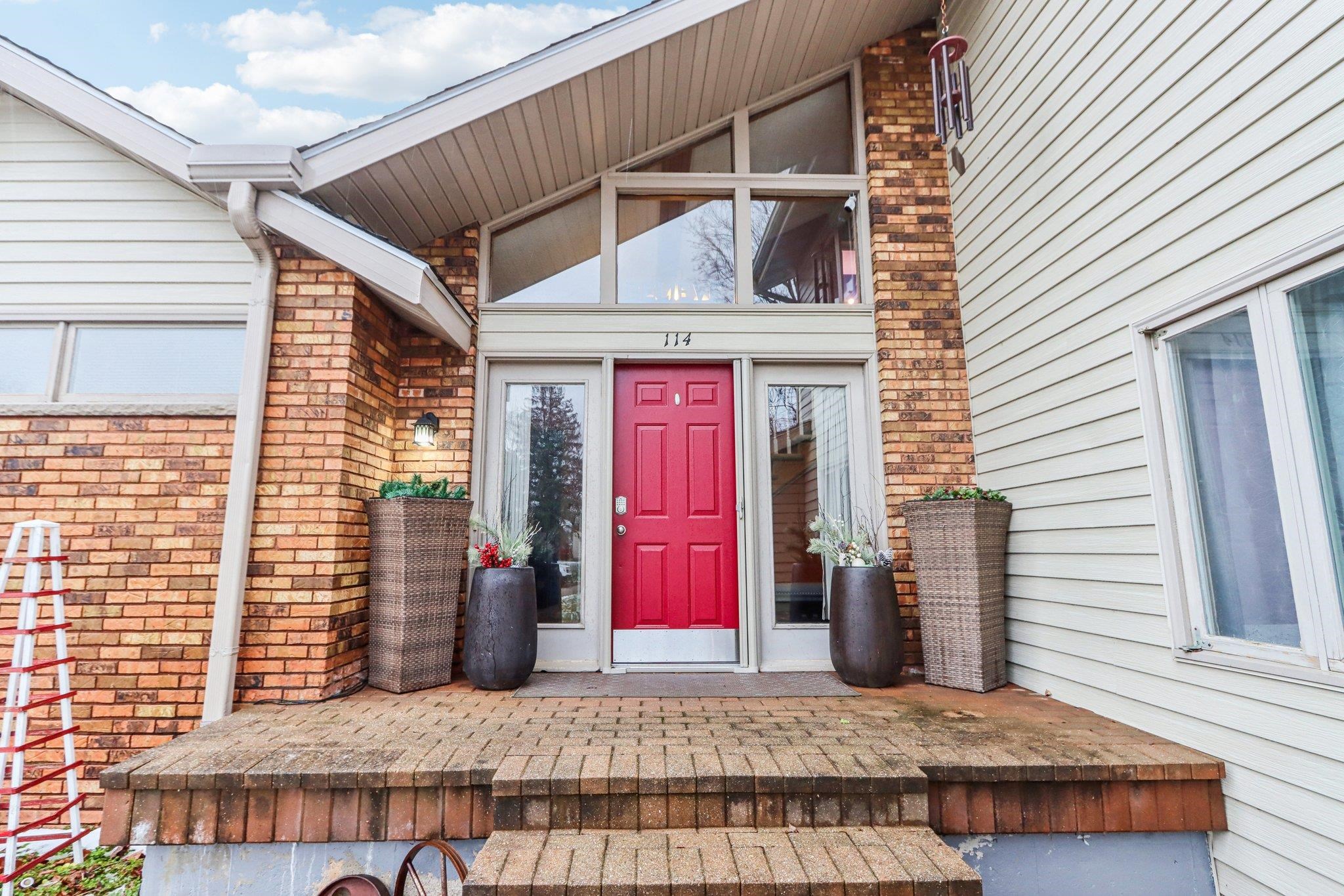 114 Kingston Way