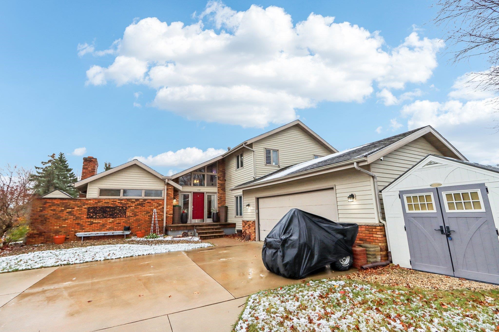 114 Kingston Way