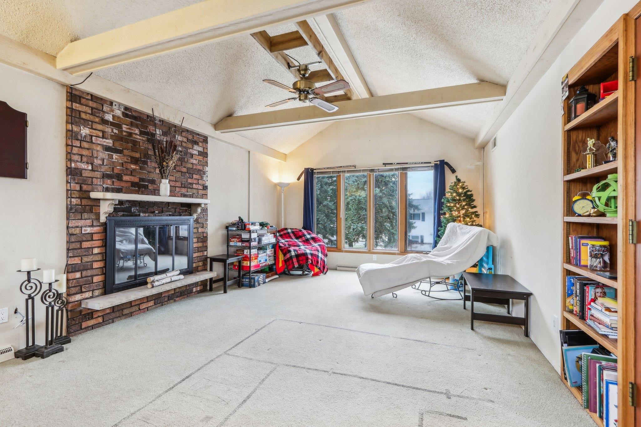 114 Kingston Way