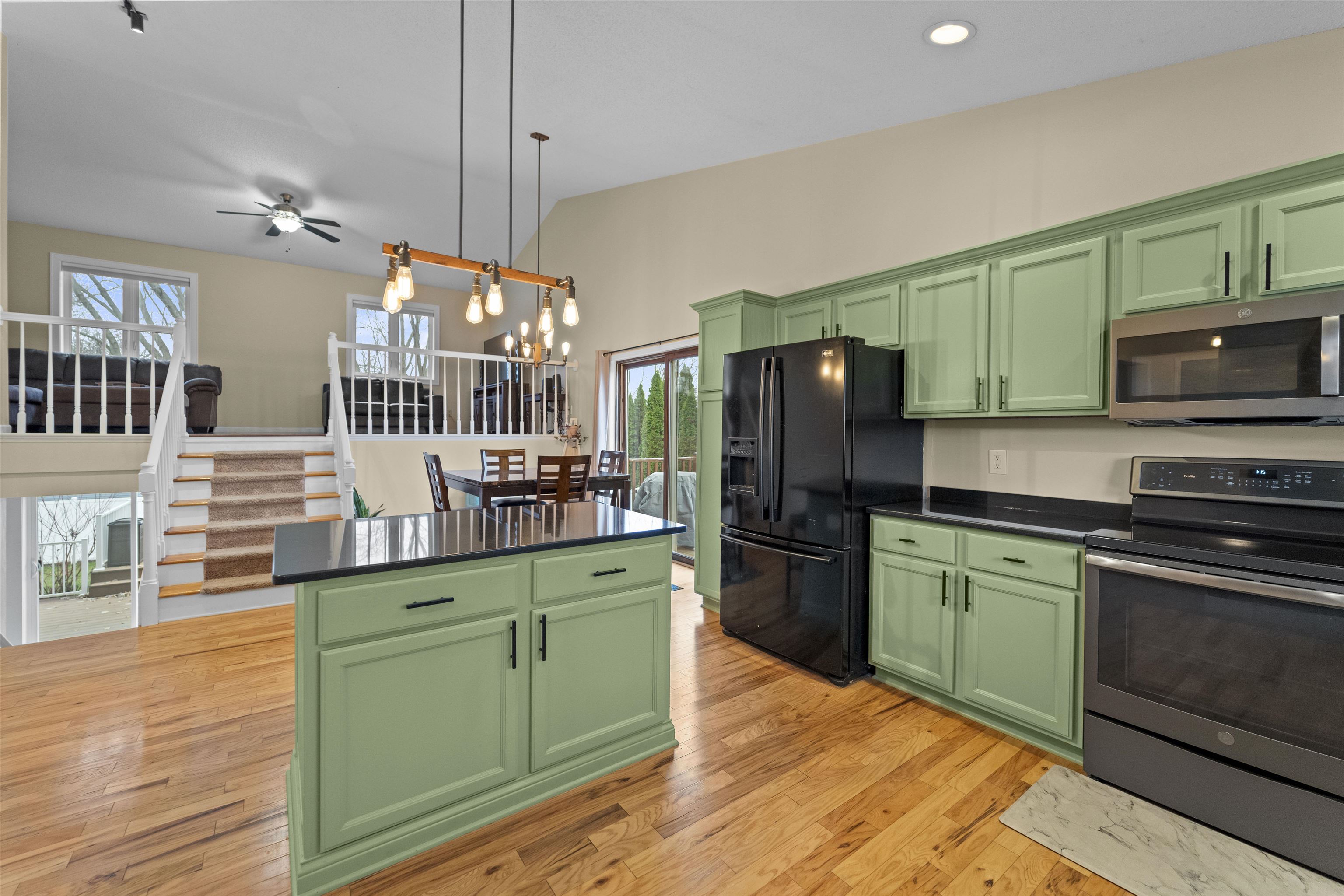 570 Oakwood Drive