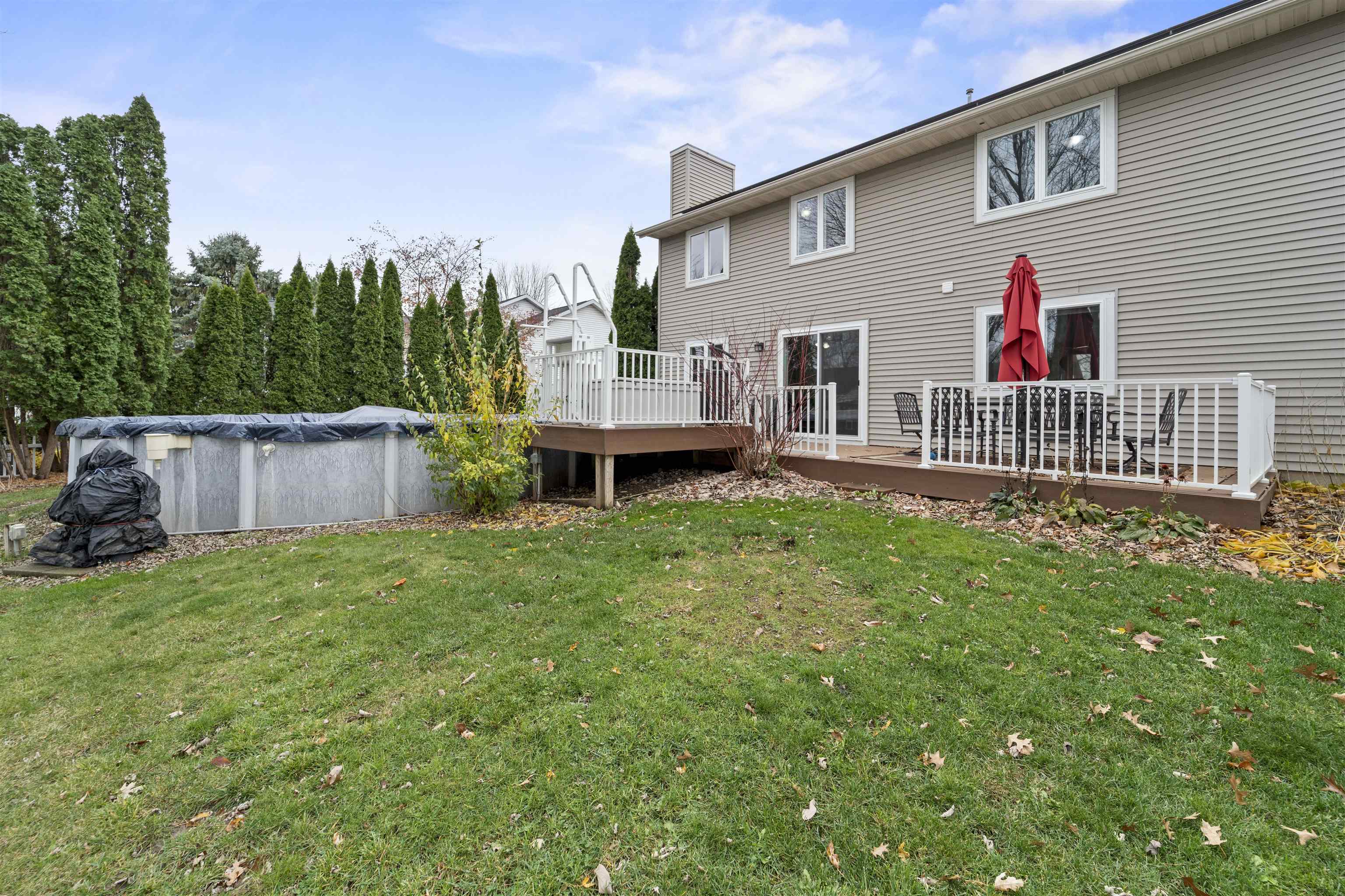 570 Oakwood Drive