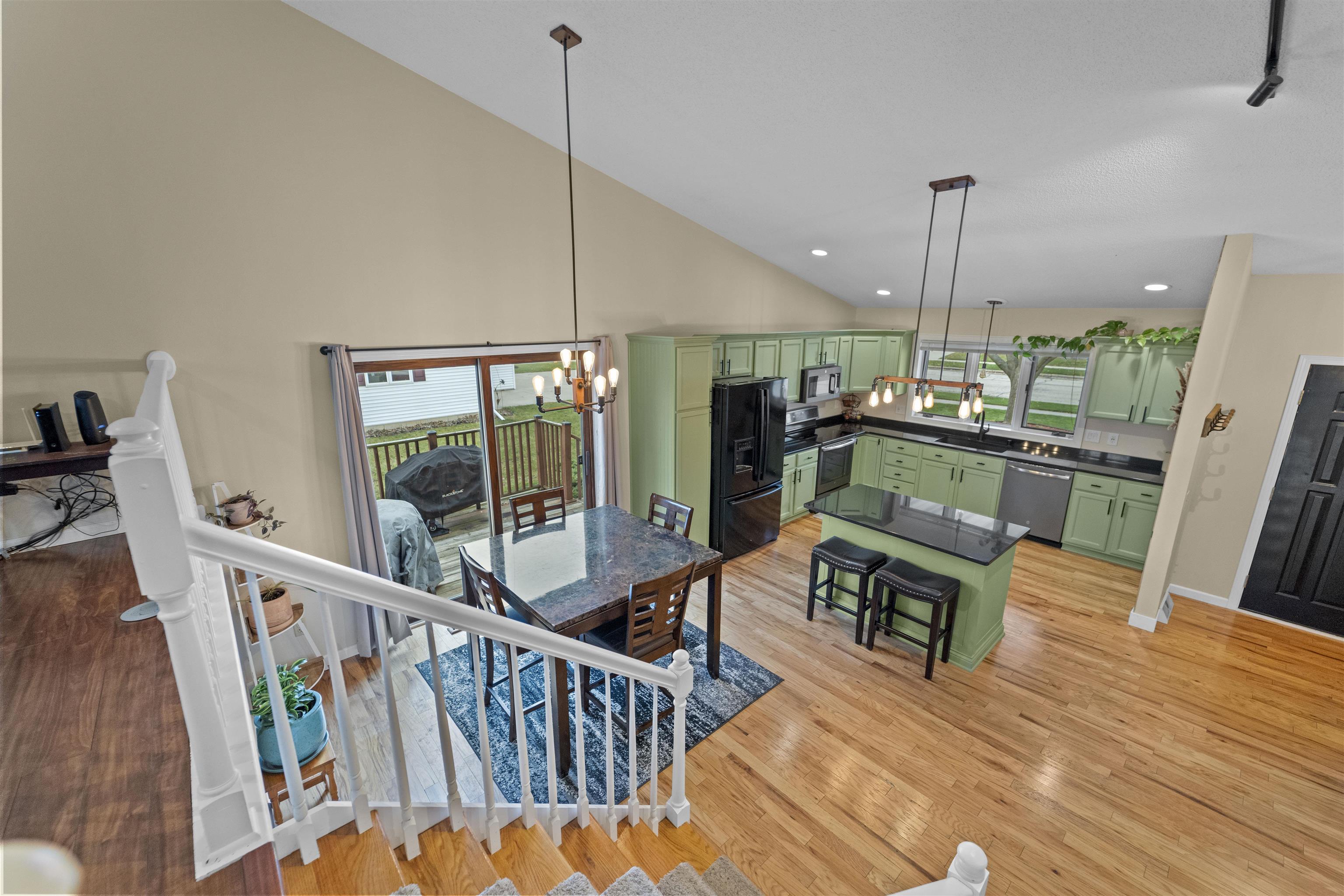 570 Oakwood Drive