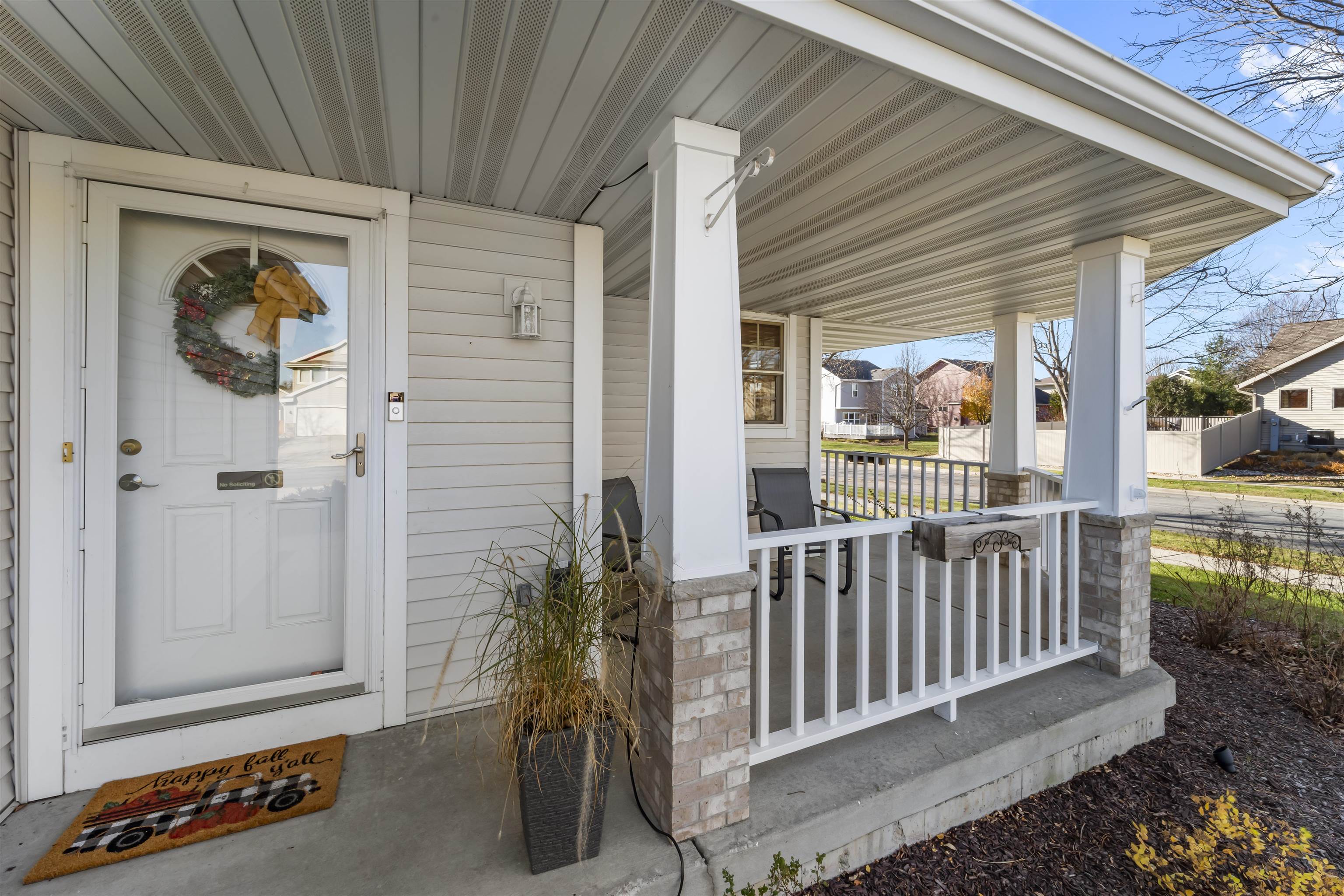 7233 Iris Bloom Drive
