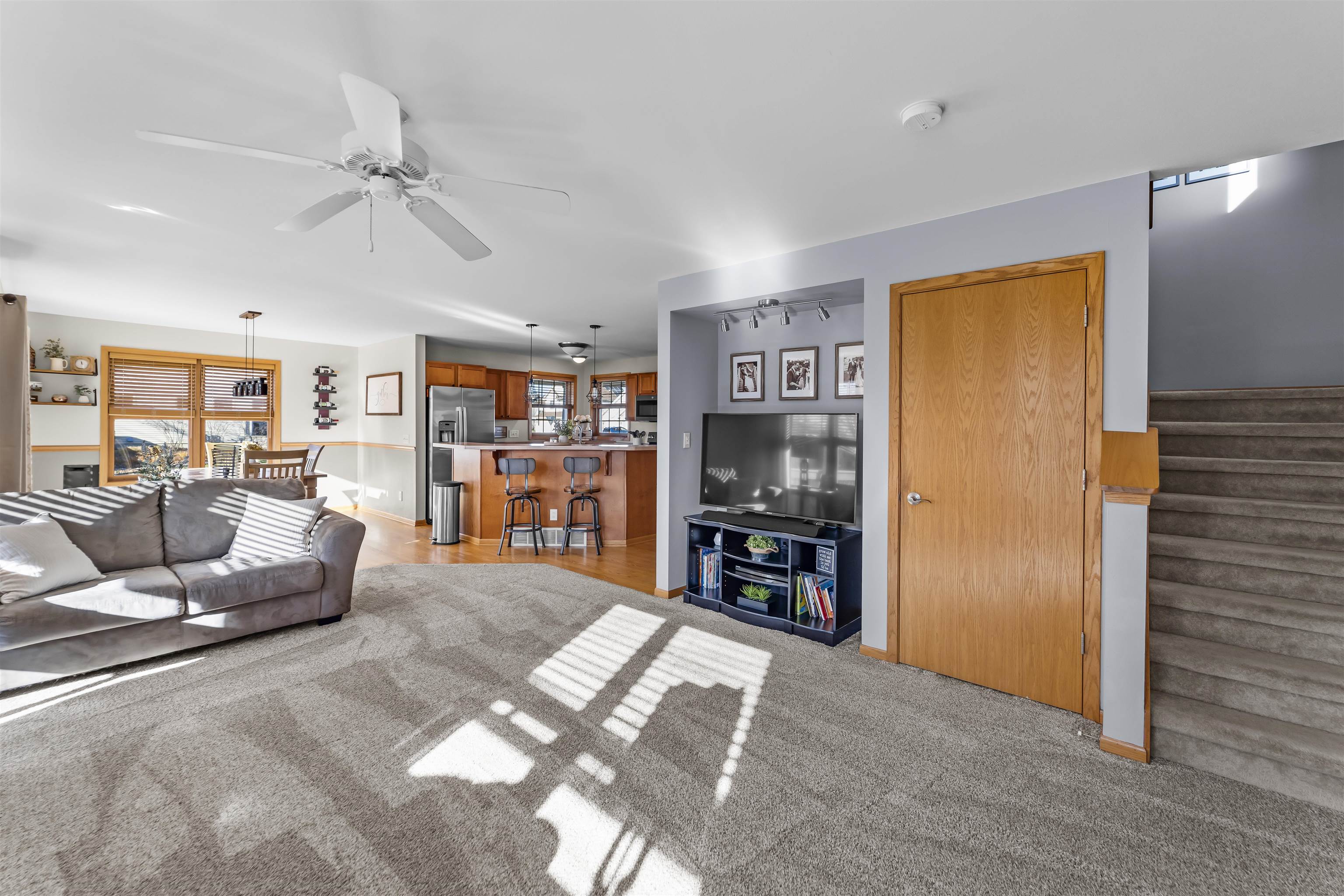 7233 Iris Bloom Drive