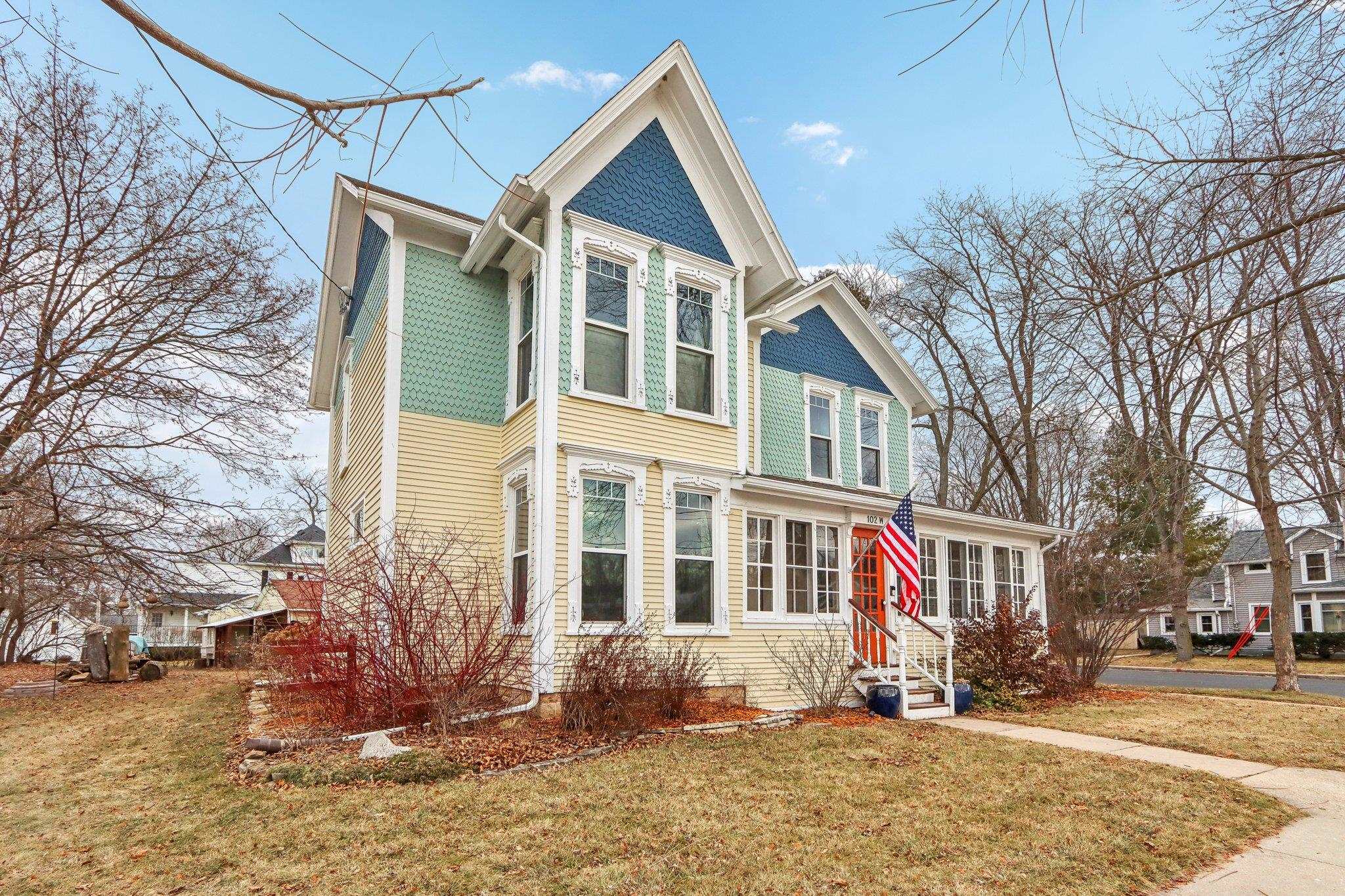 102 W North Street
