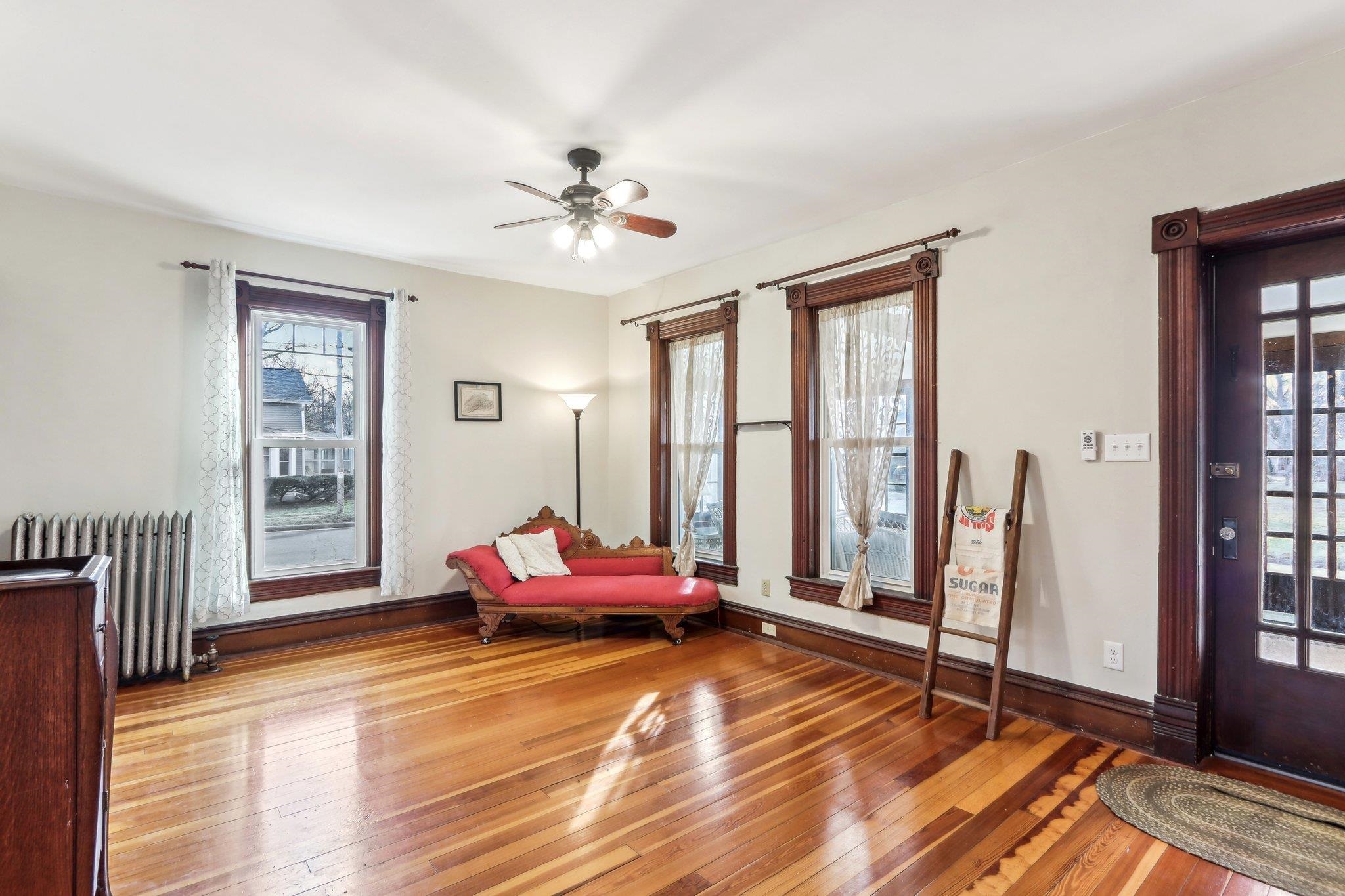 102 W North Street