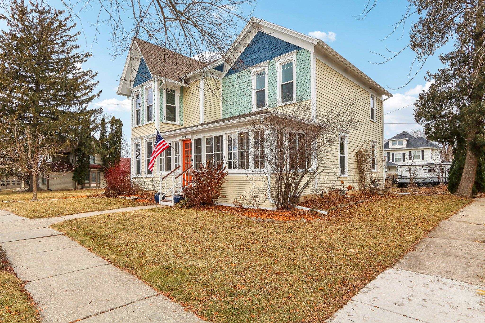 102 W North Street
