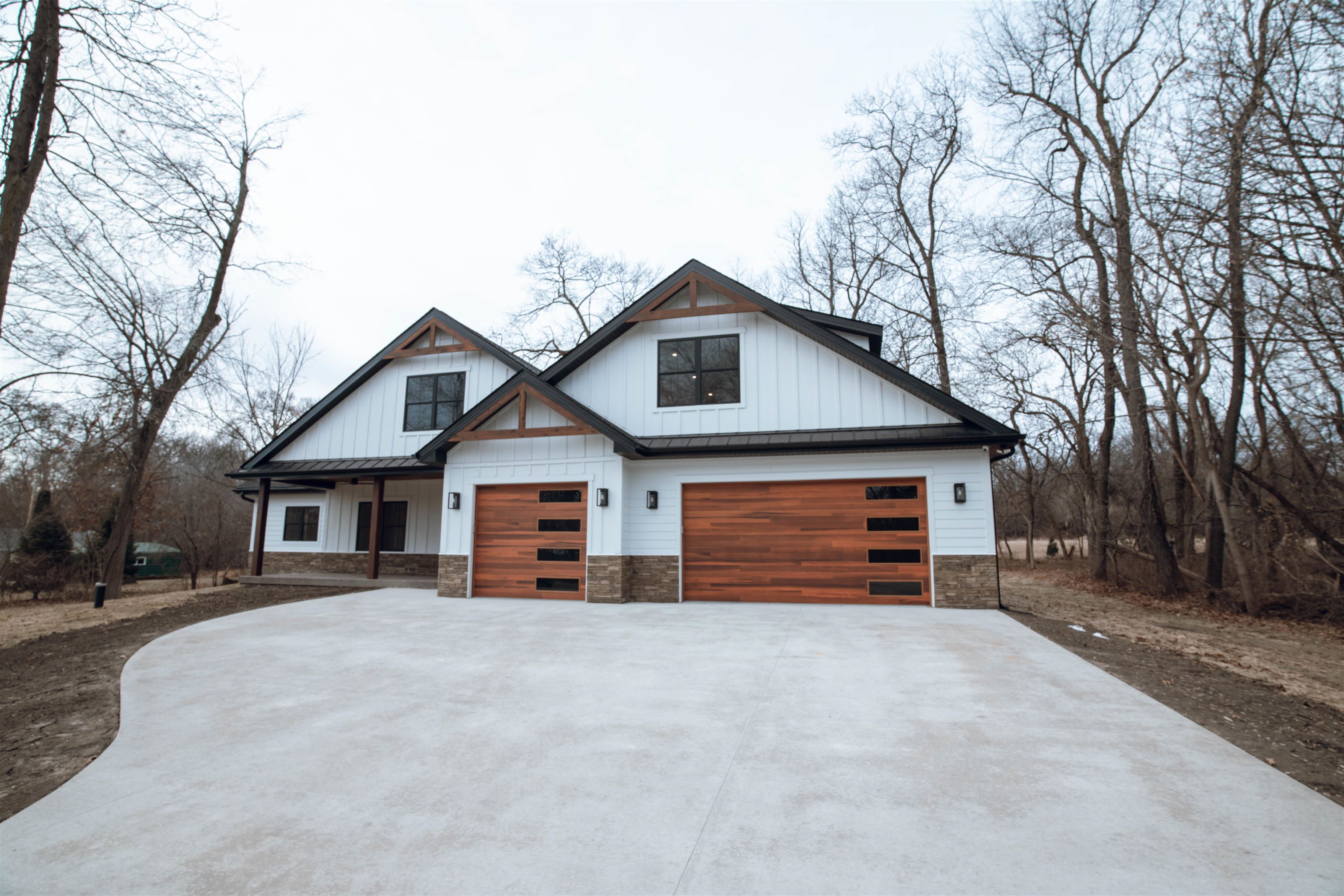 N1075 Glenn Oaks Road
