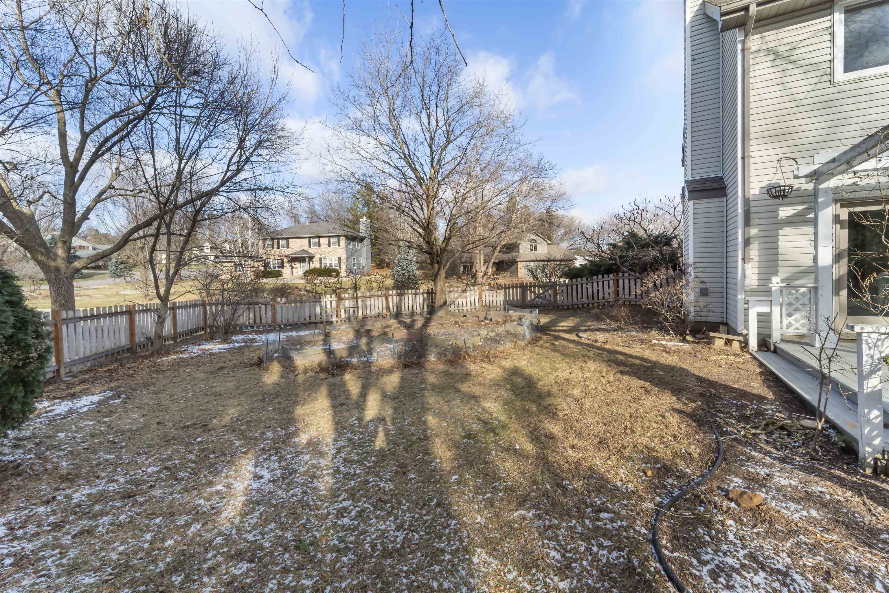 2857 Dover Circle