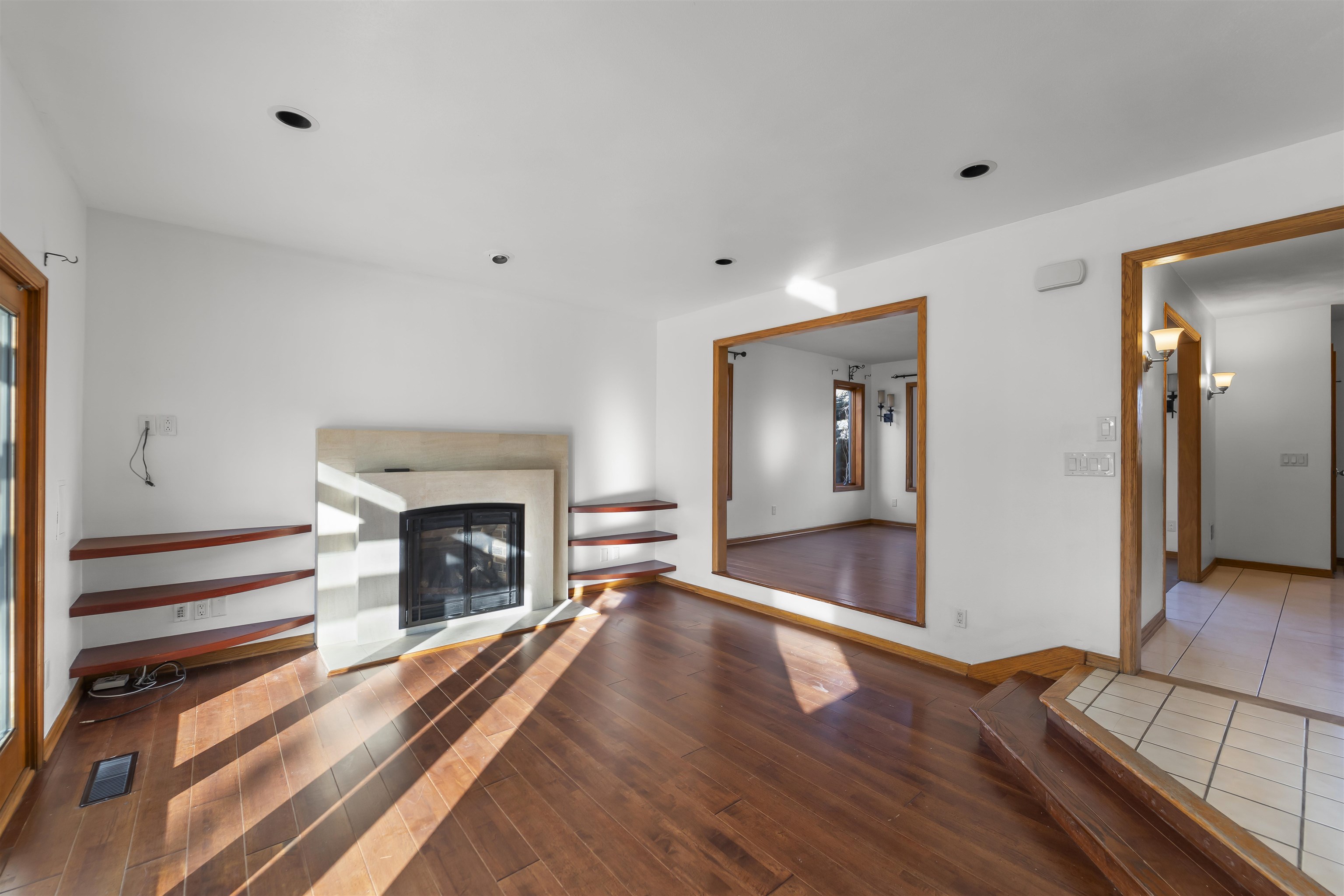 2857 Dover Circle