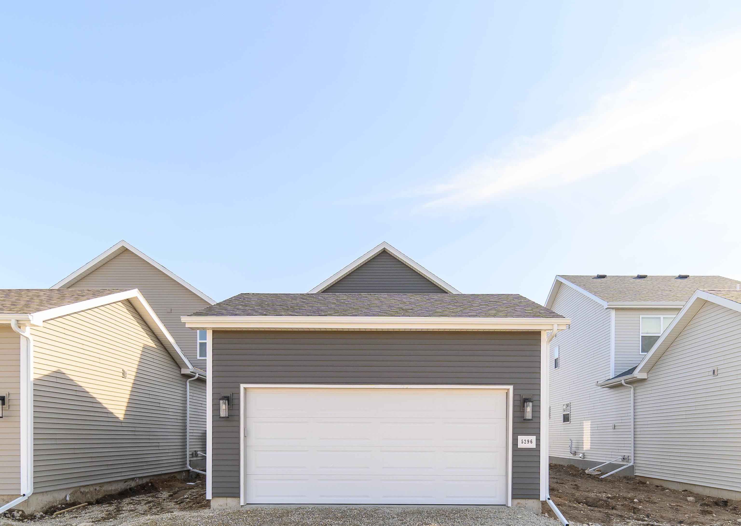 5296 Nobel Drive