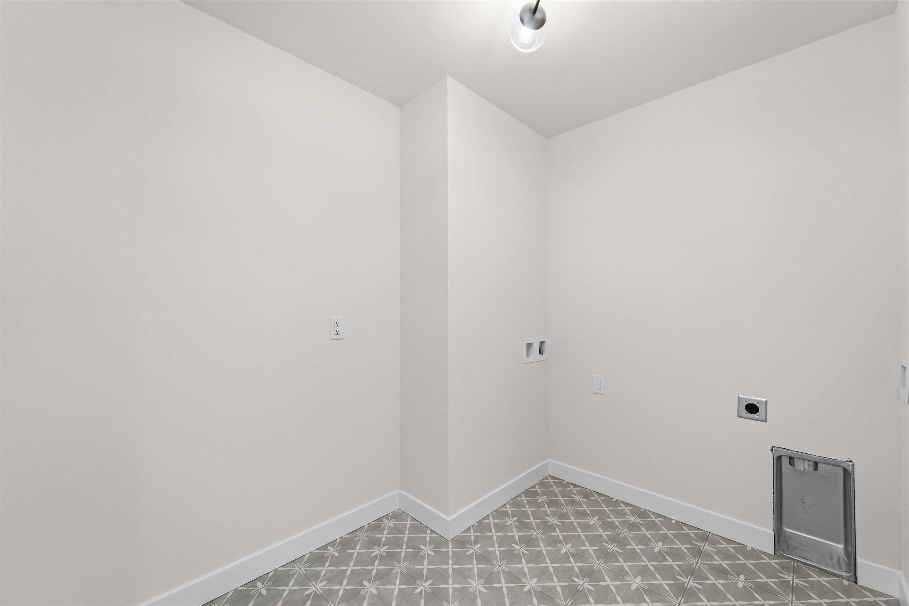 1338 Stonehaven Drive