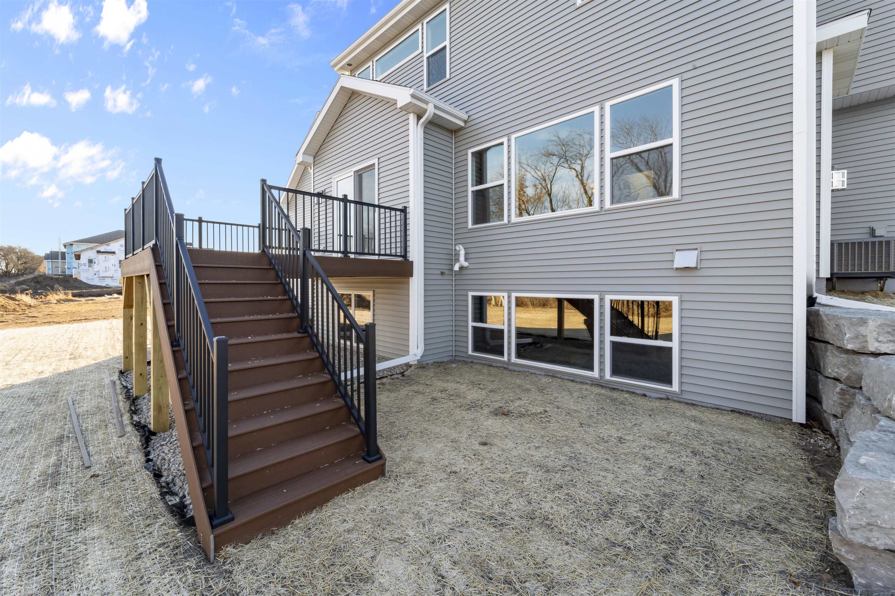1338 Stonehaven Drive