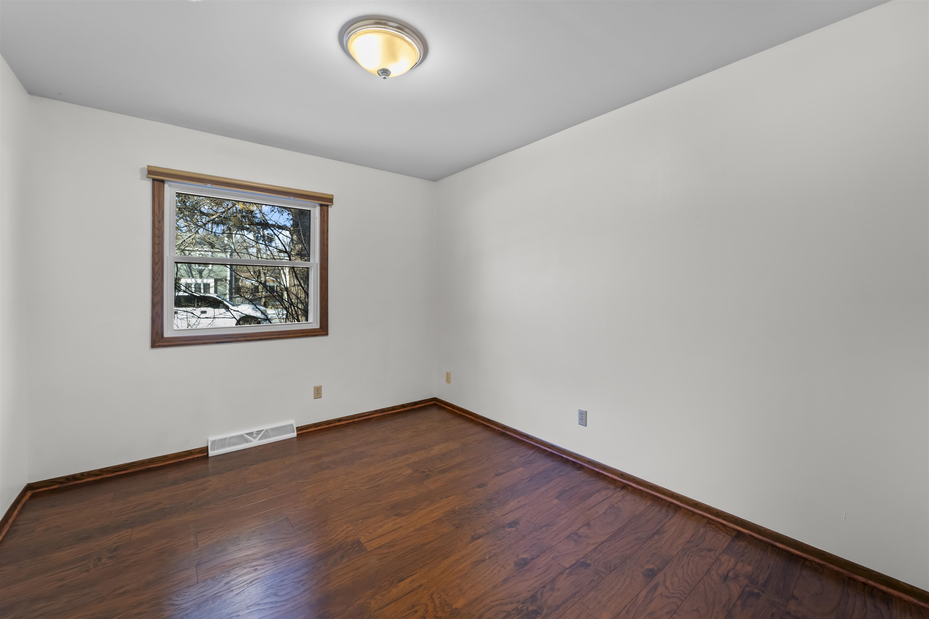 6321 Jacobs Way