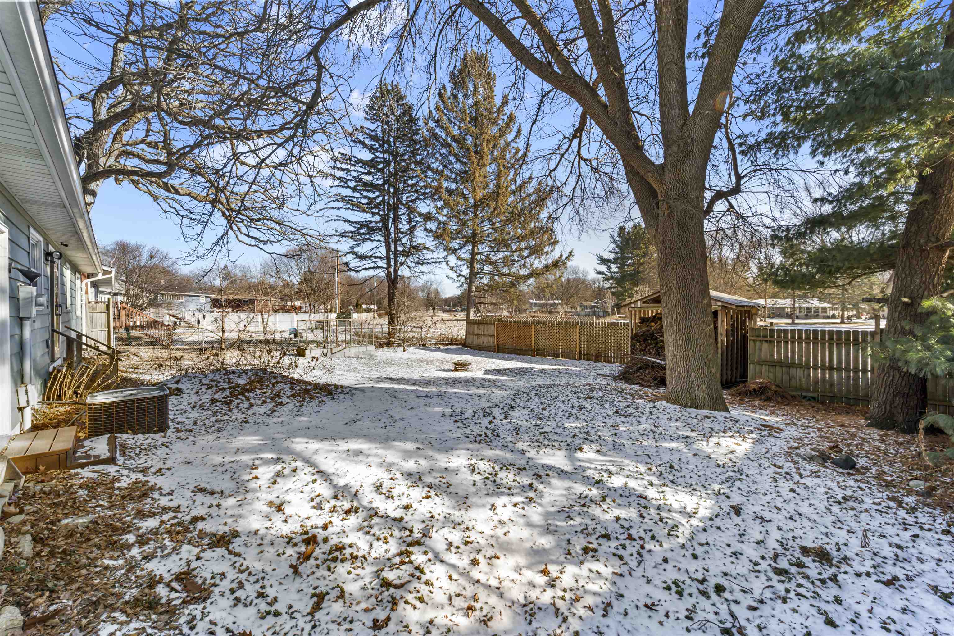 6321 Jacobs Way