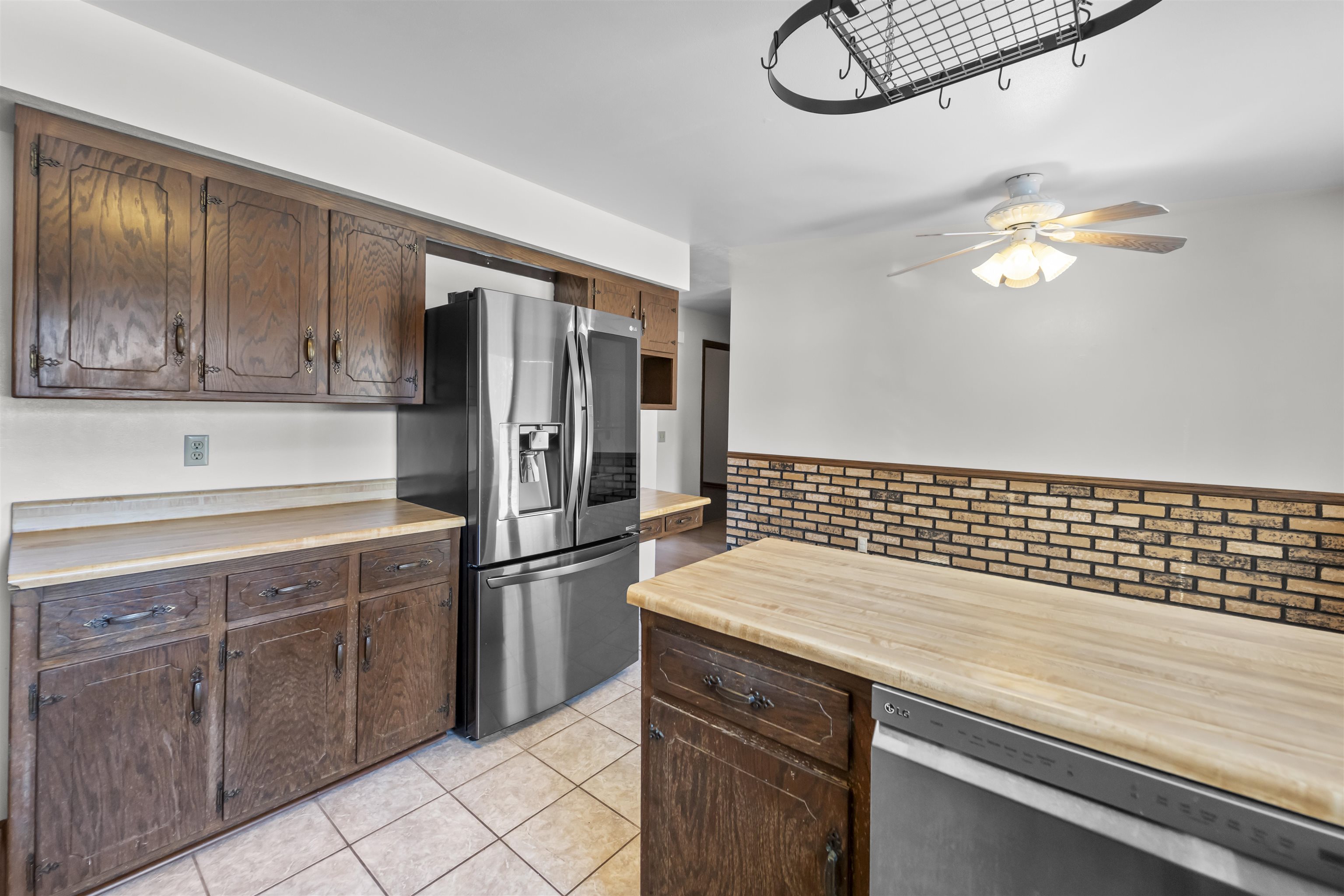 6321 Jacobs Way