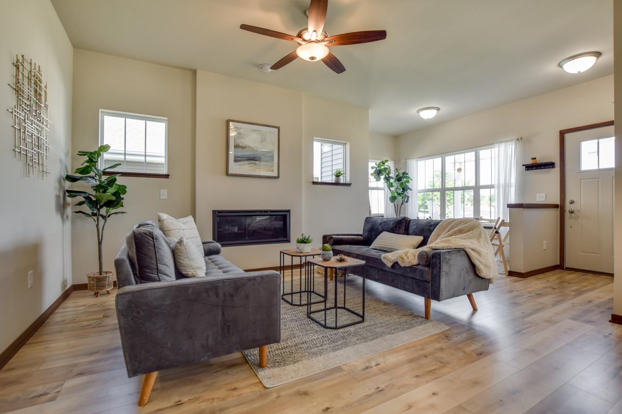 4318 Goldeneye Gateway Drive