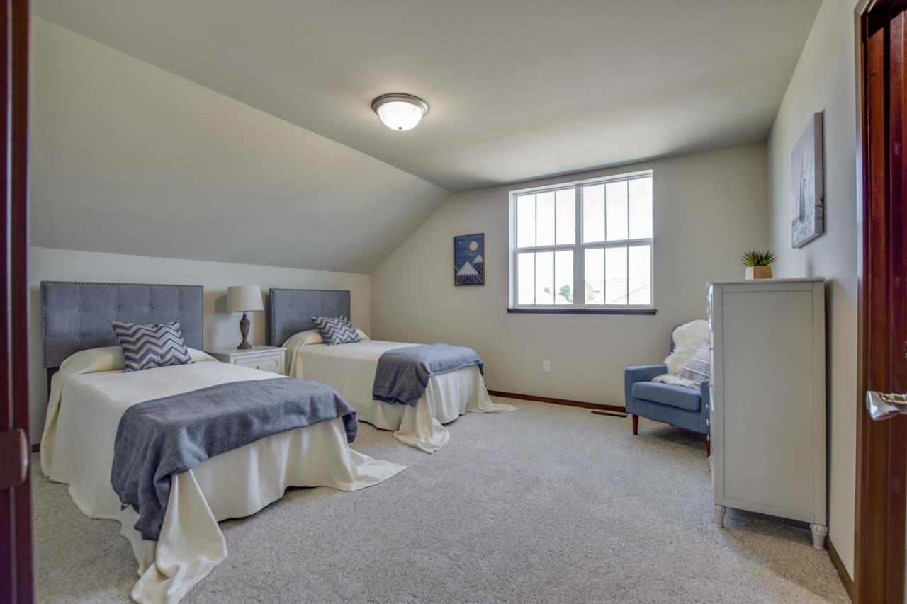 4318 Goldeneye Gateway Drive