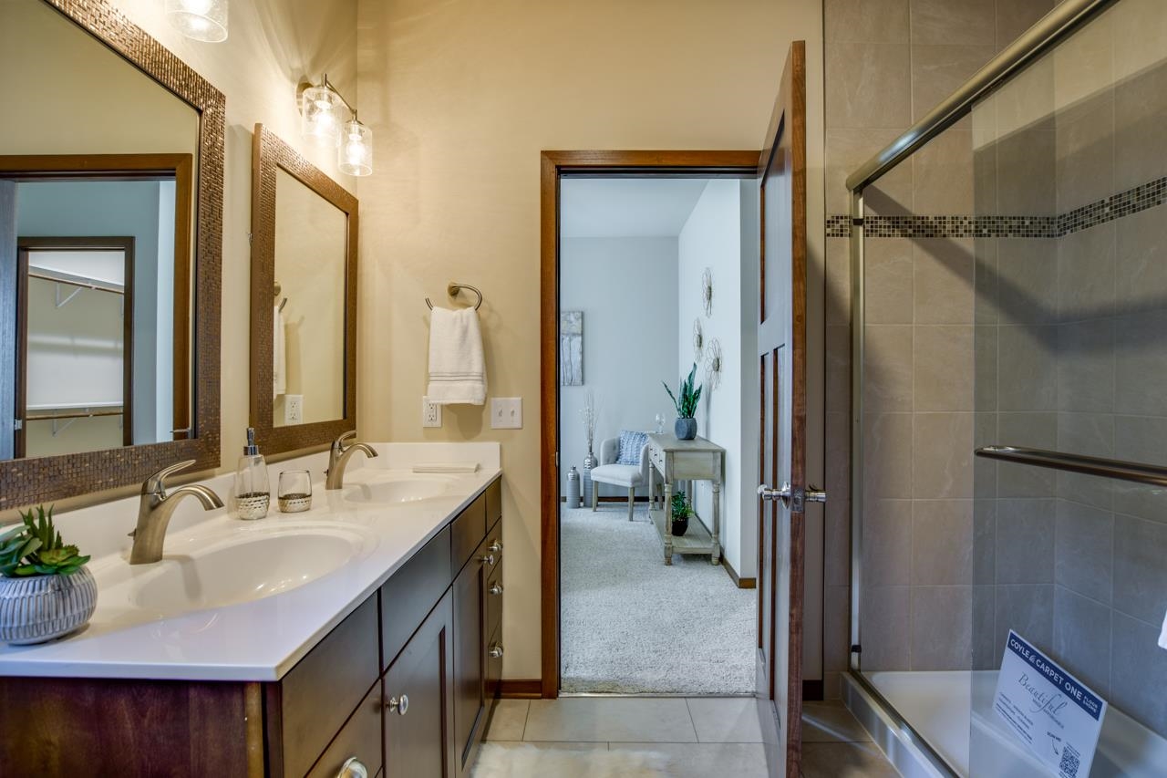4318 Goldeneye Gateway Drive