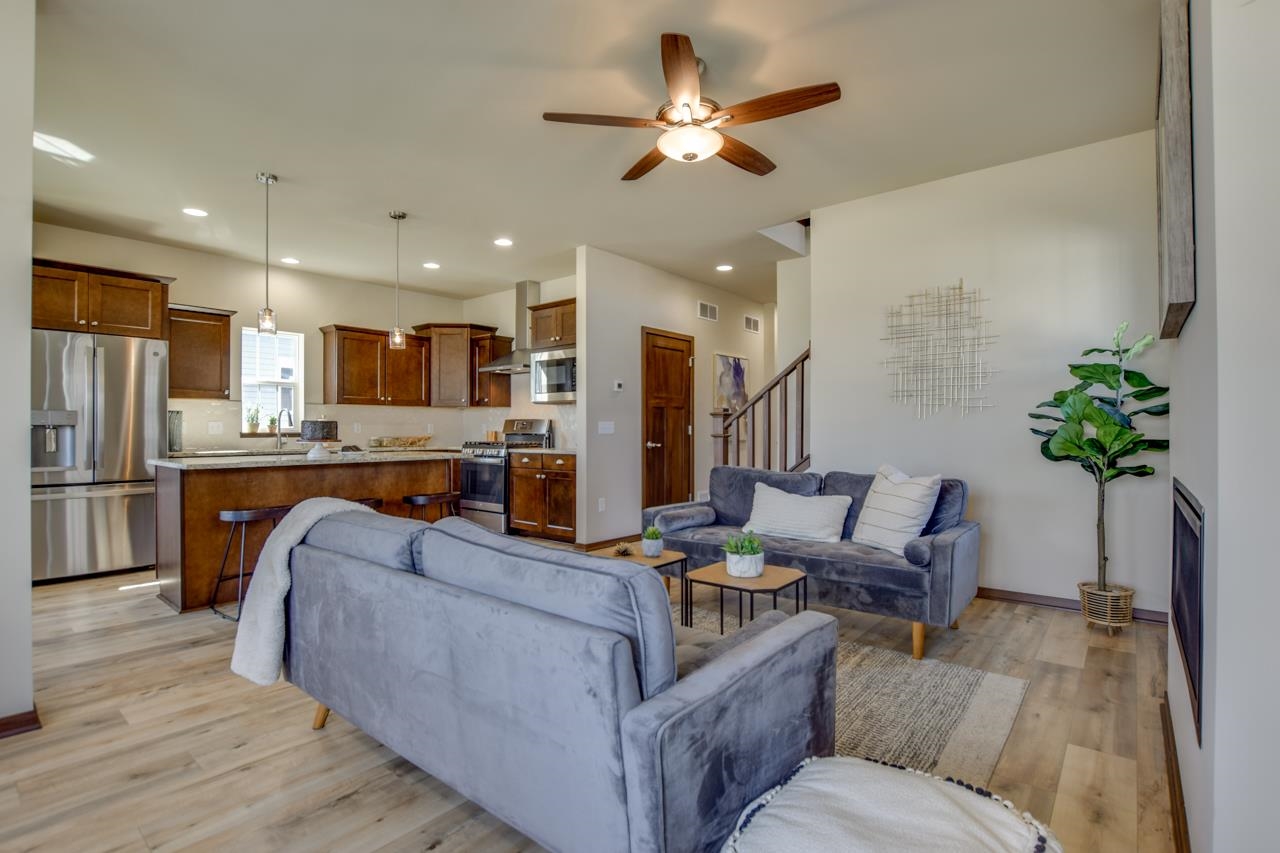 4318 Goldeneye Gateway Drive