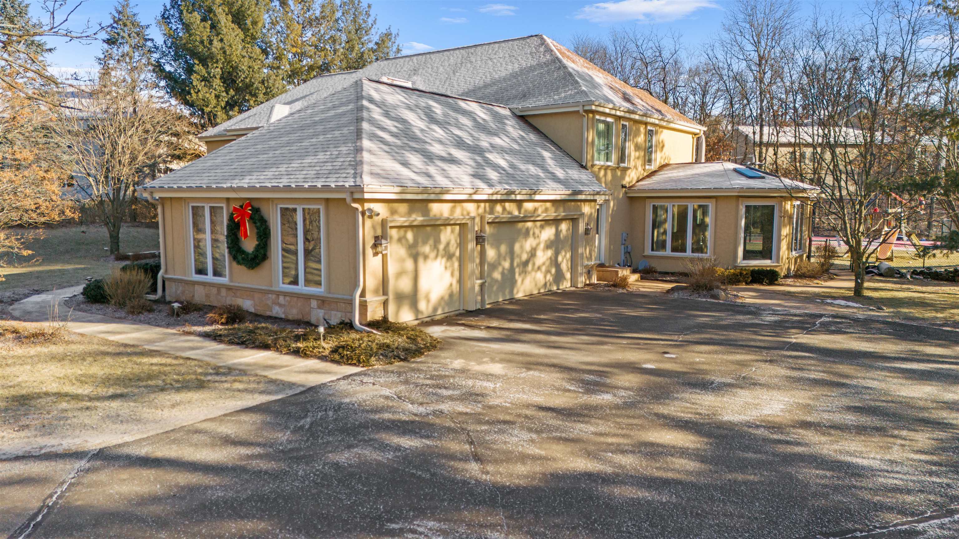 7677 Summerfield Drive