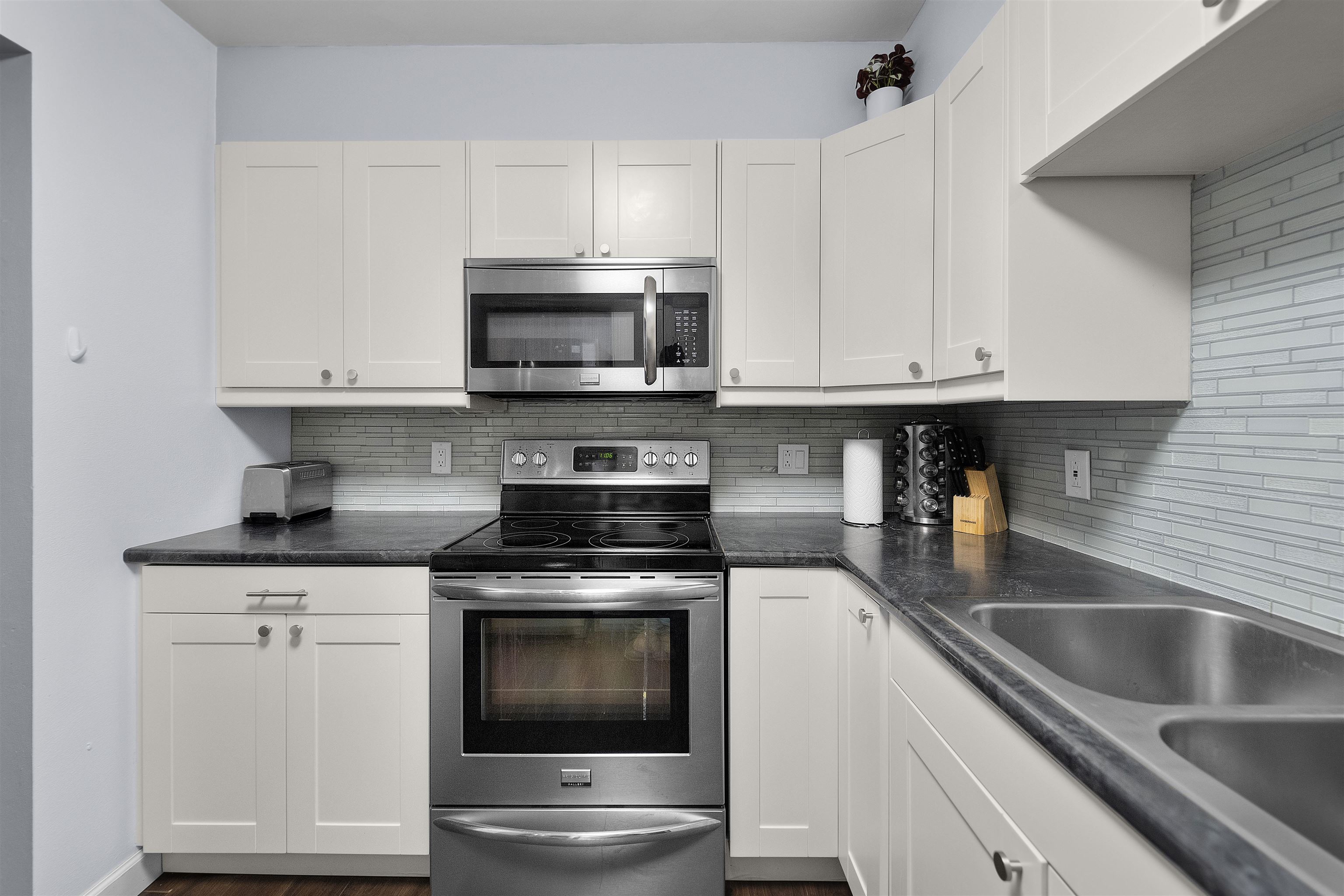 2229 Luann Lane 6