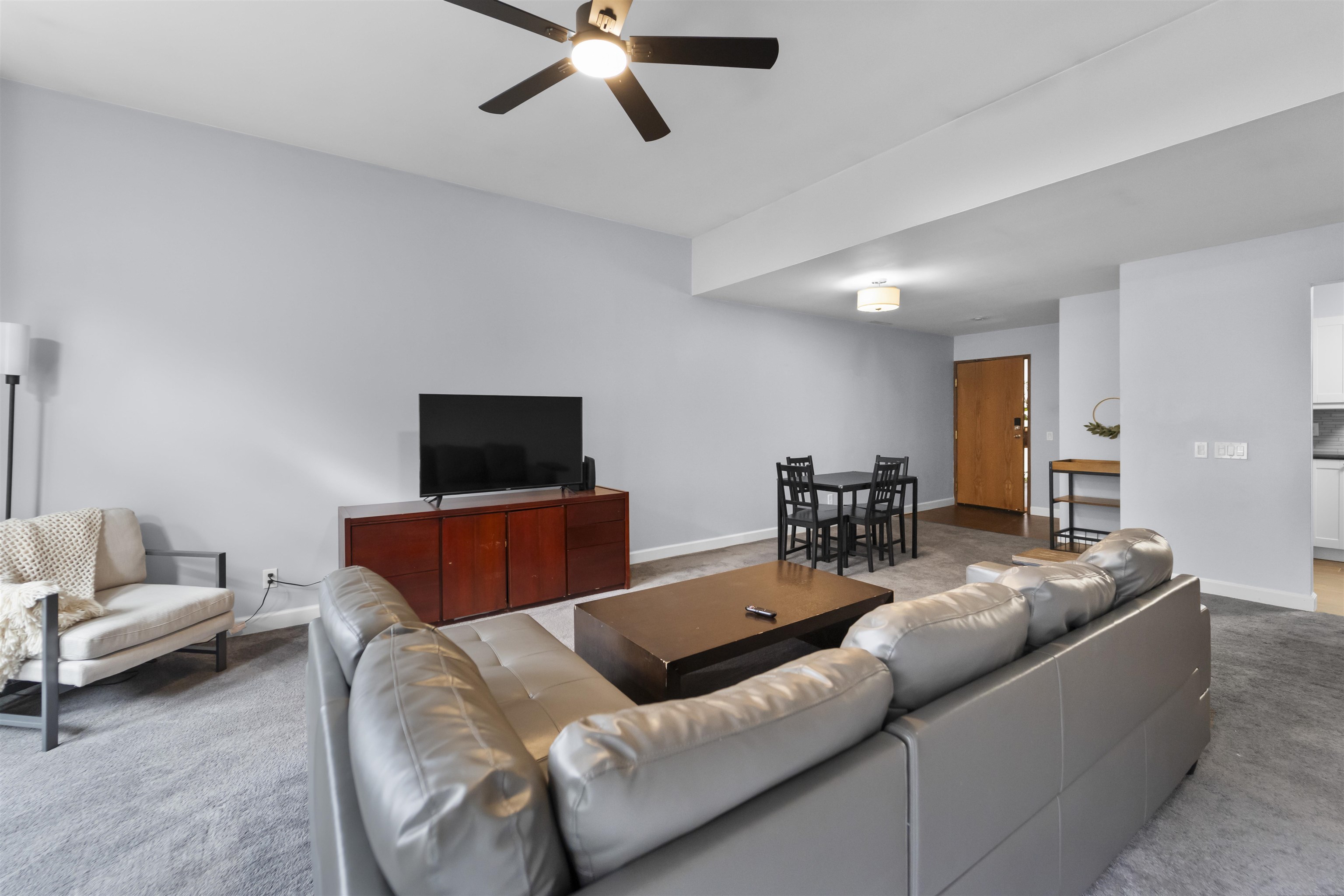 2229 Luann Lane 6