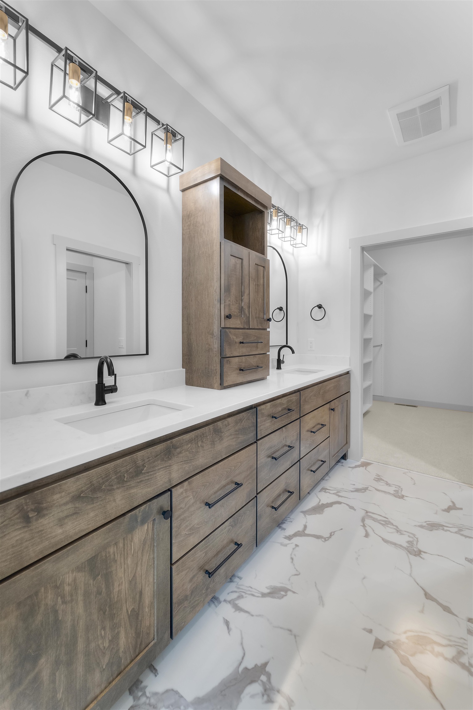 6250 Ronald Reagan Drive