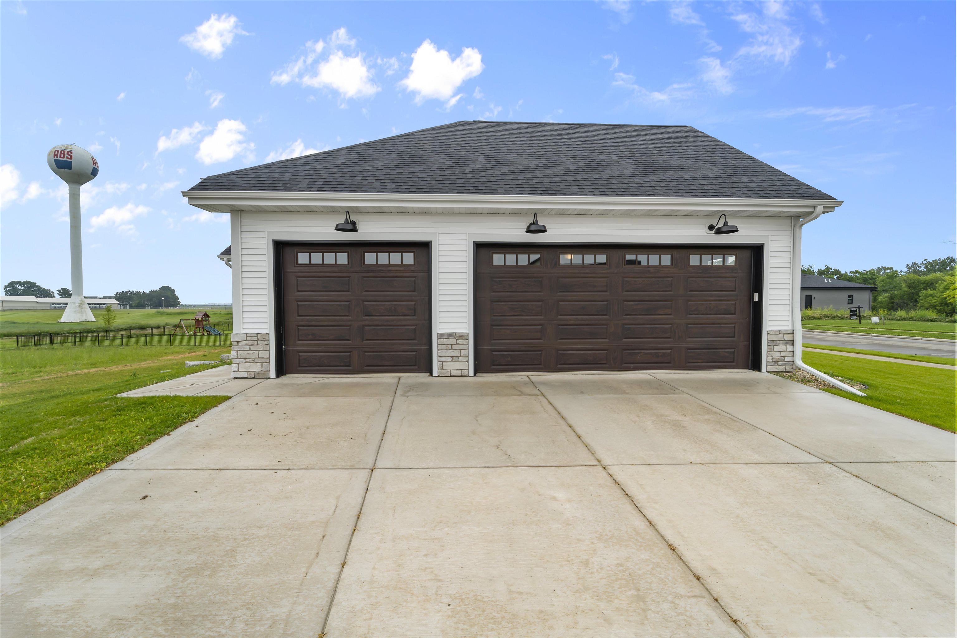 6250 Ronald Reagan Drive