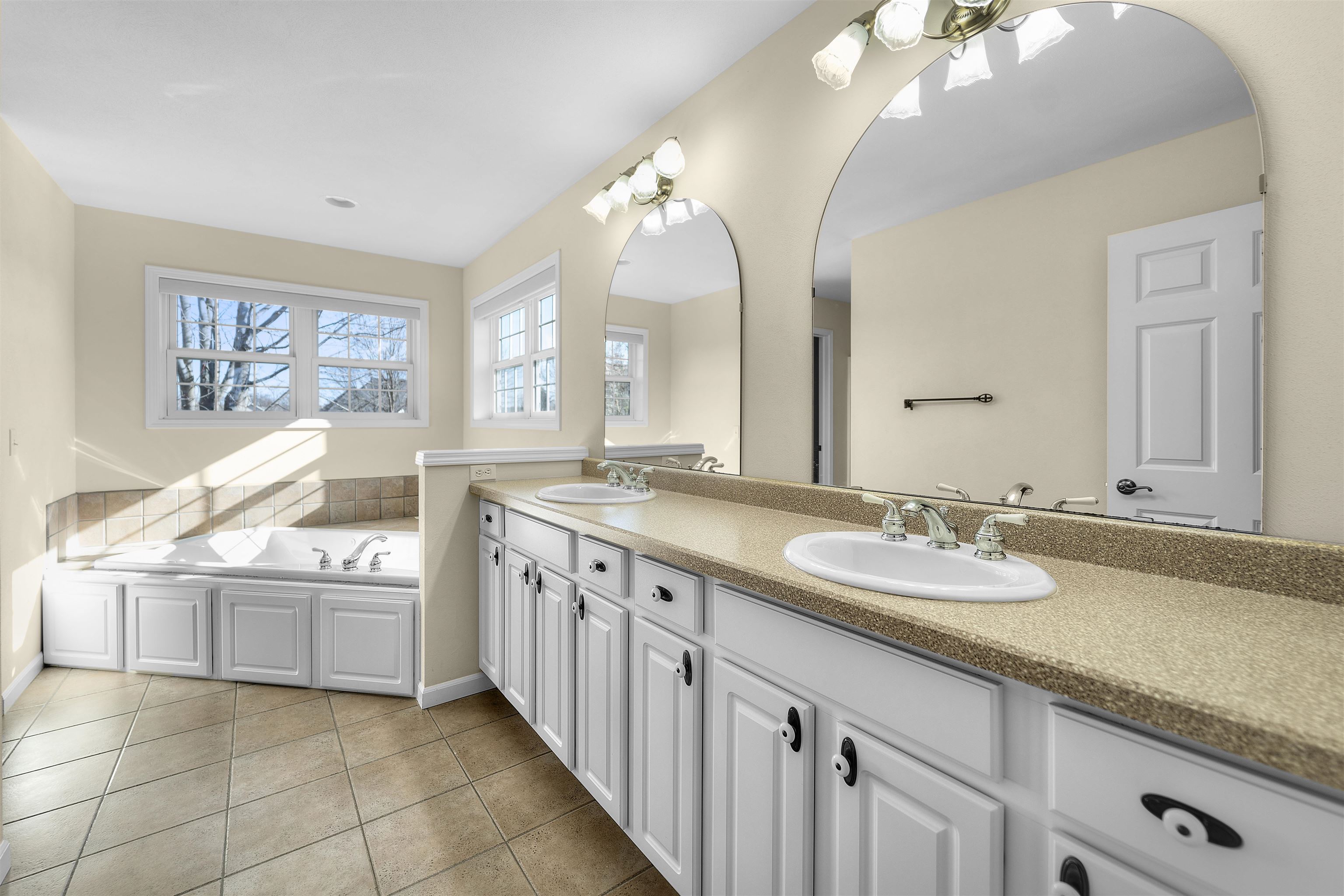 1809 Shady Point Drive