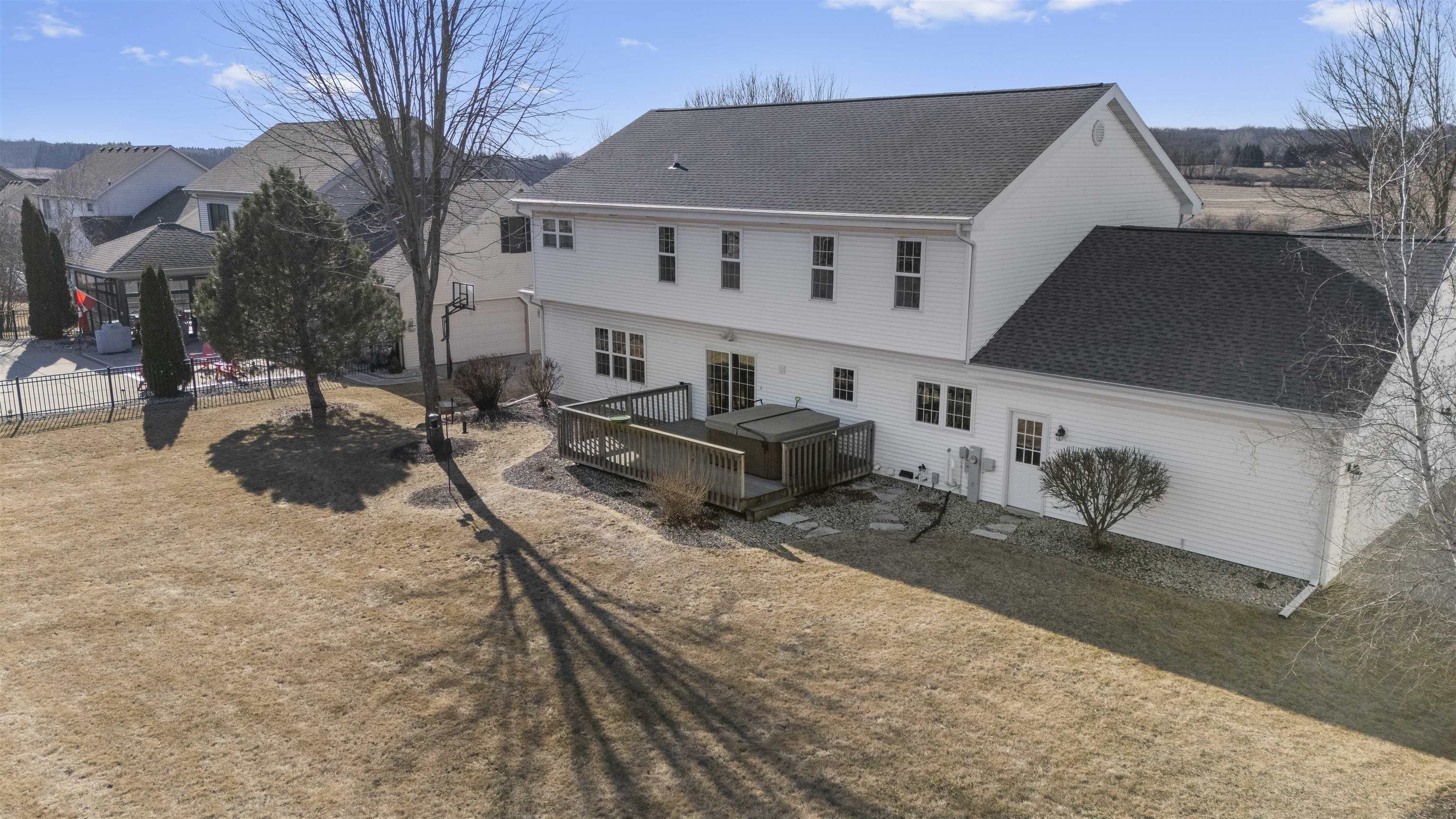 1809 Shady Point Drive