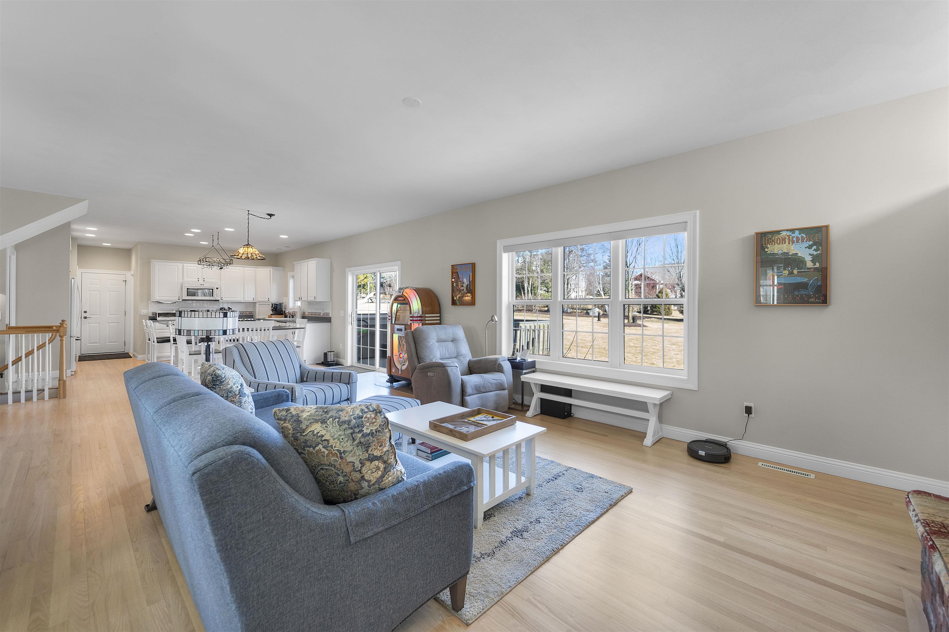 1809 Shady Point Drive