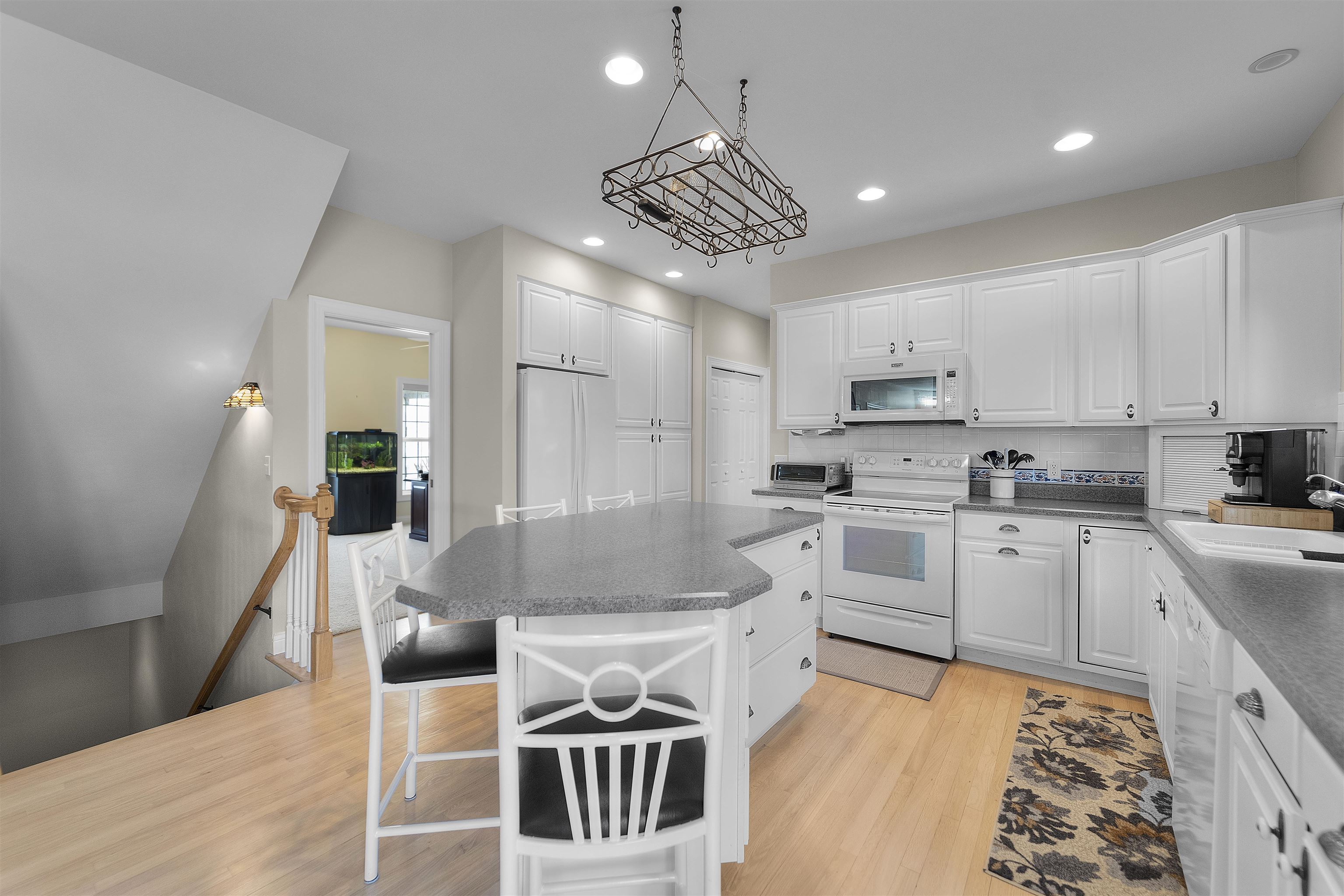 1809 Shady Point Drive