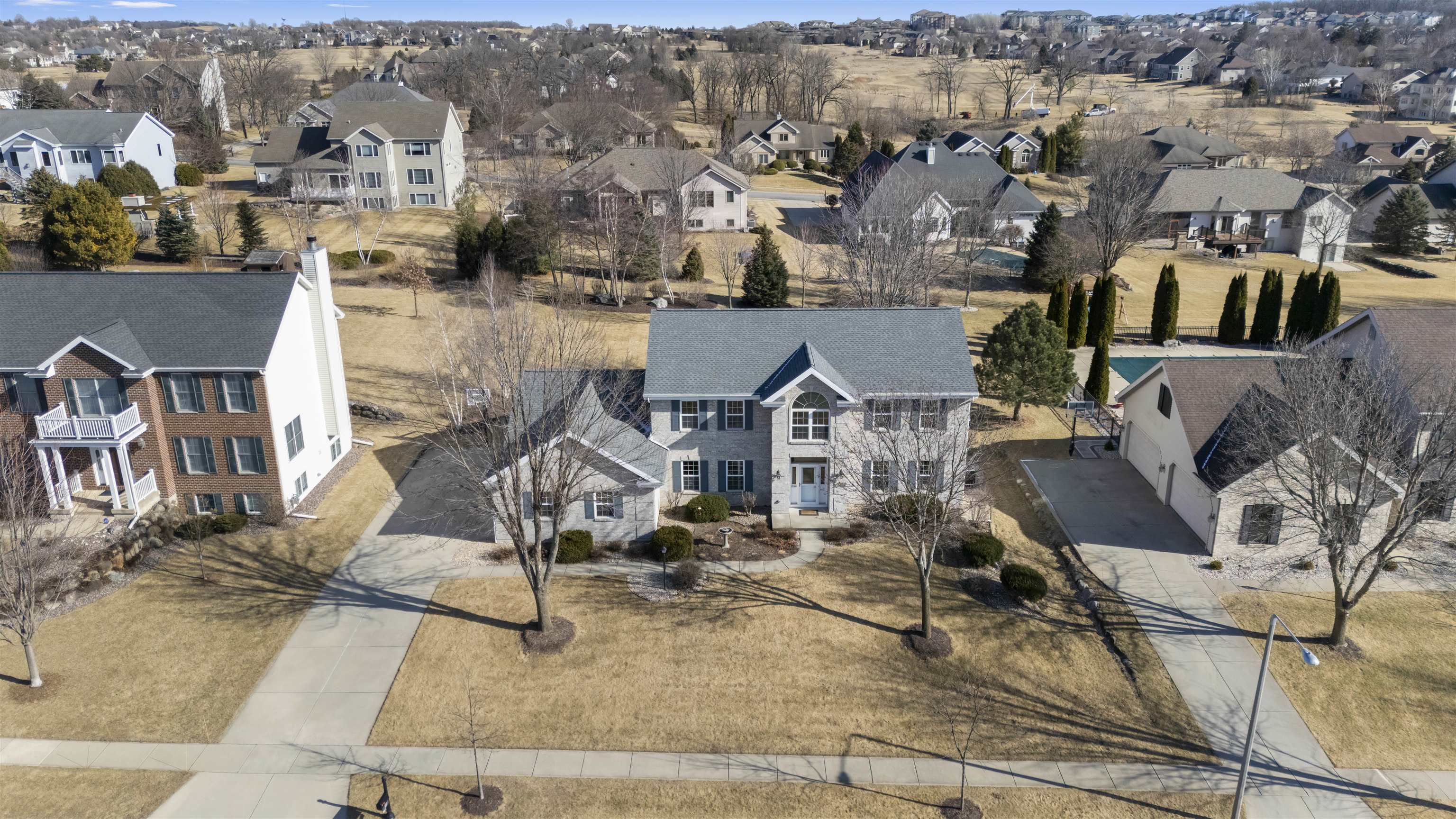 1809 Shady Point Drive