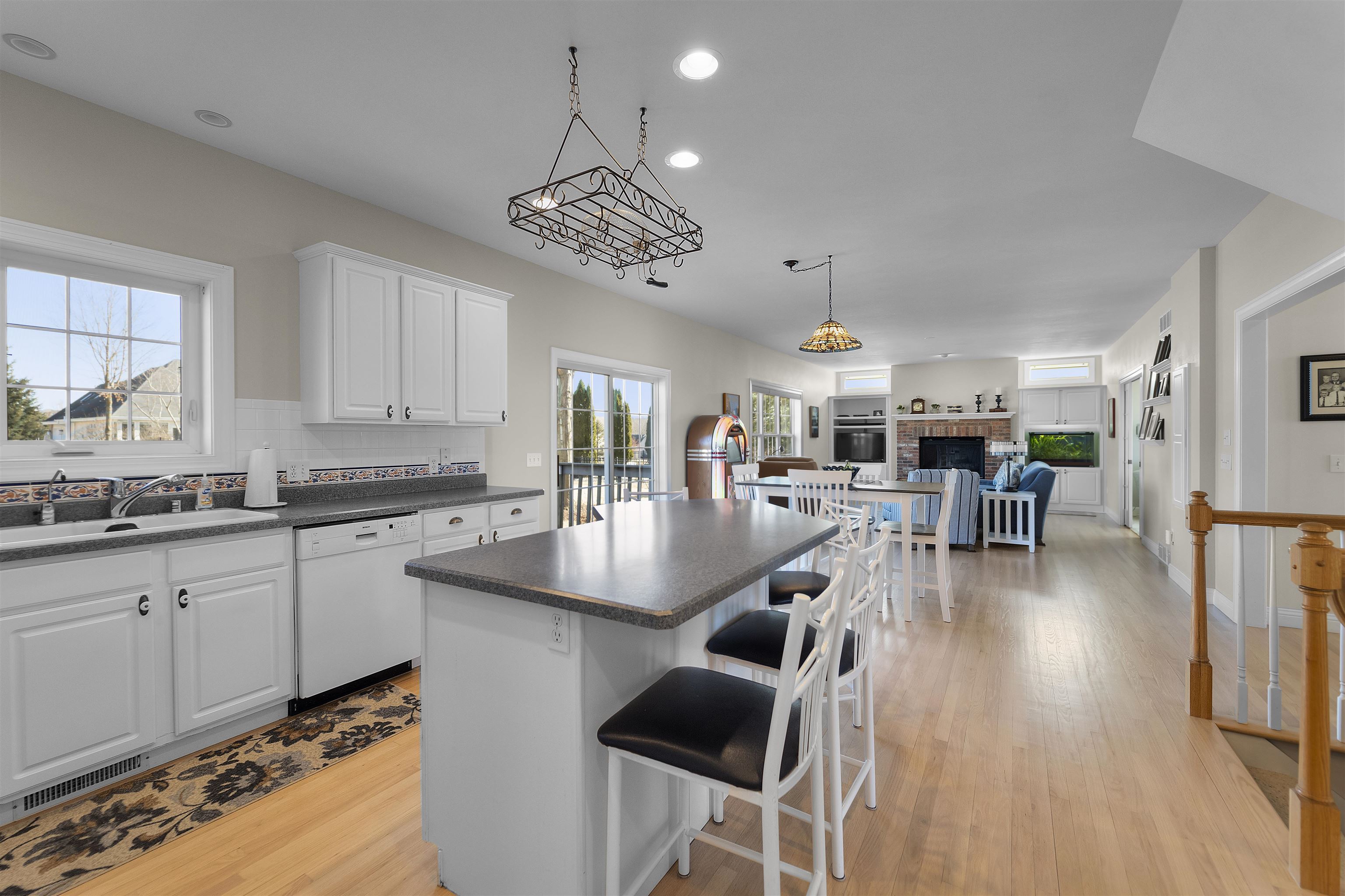 1809 Shady Point Drive