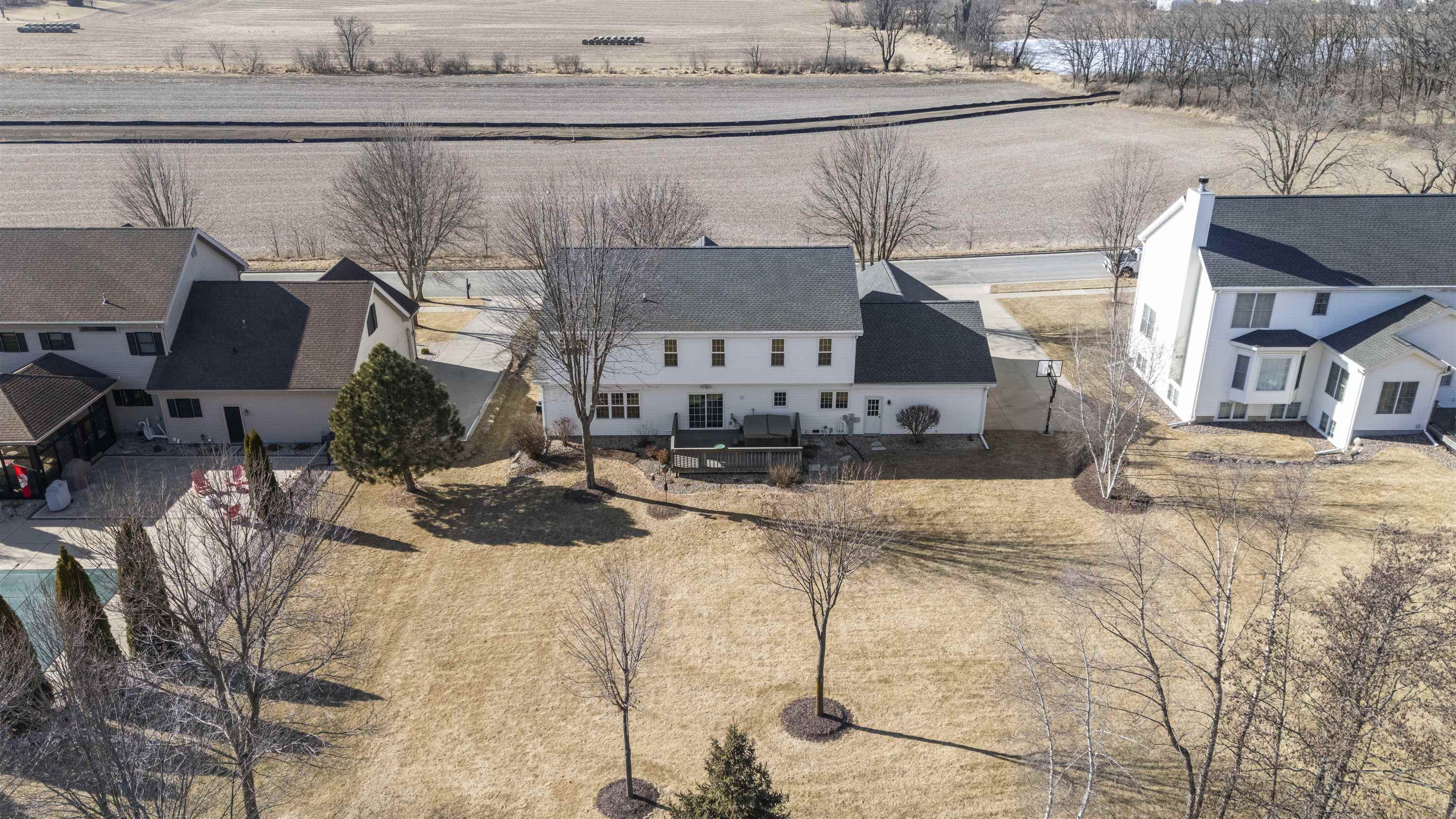 1809 Shady Point Drive