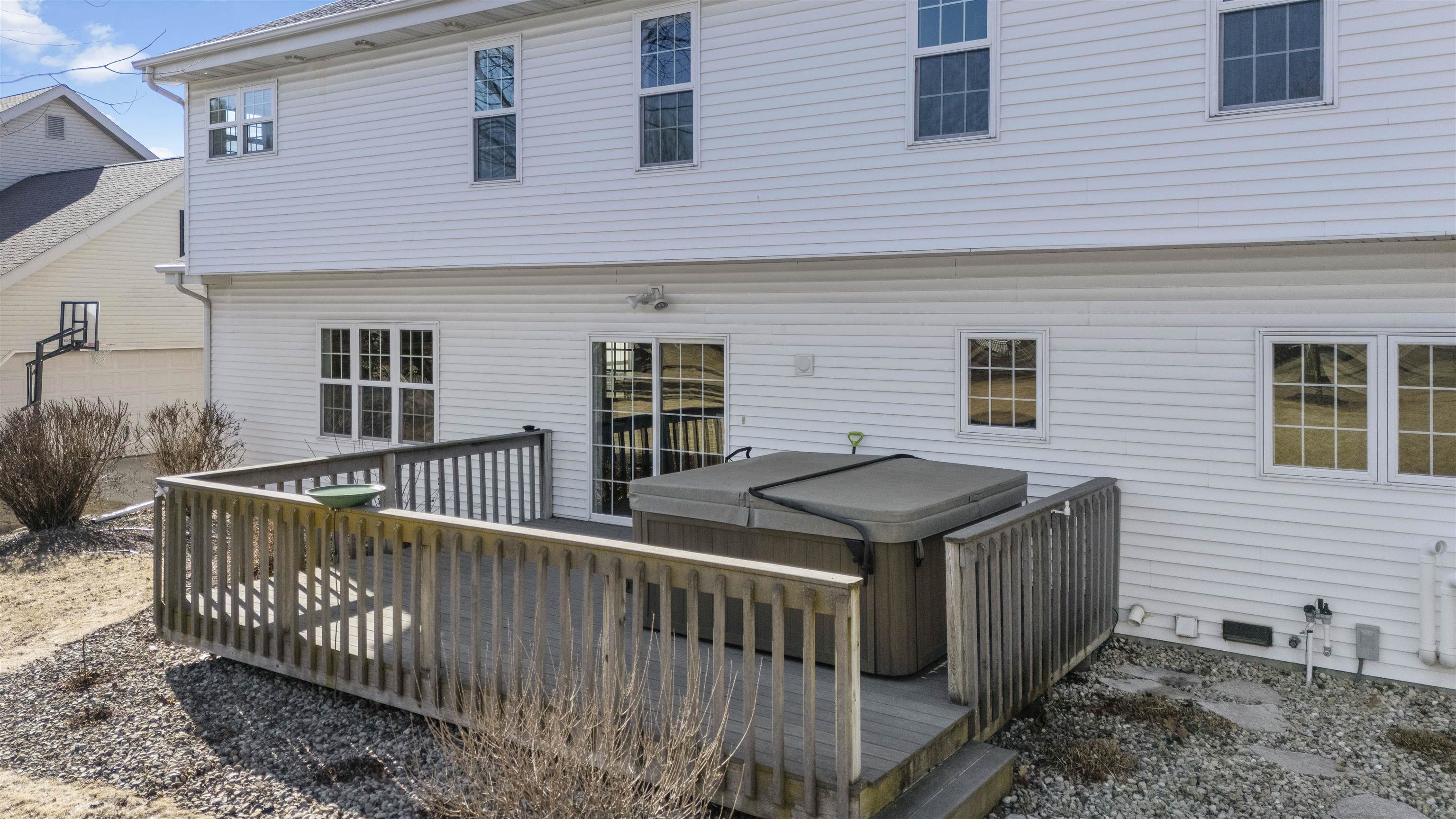 1809 Shady Point Drive