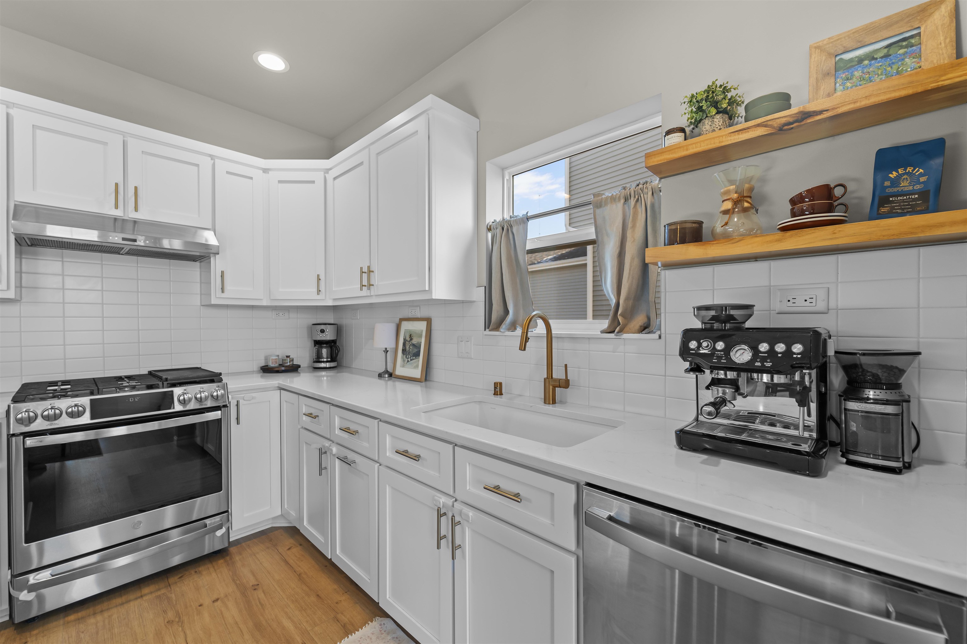 9332 Sleepy Pond Way
