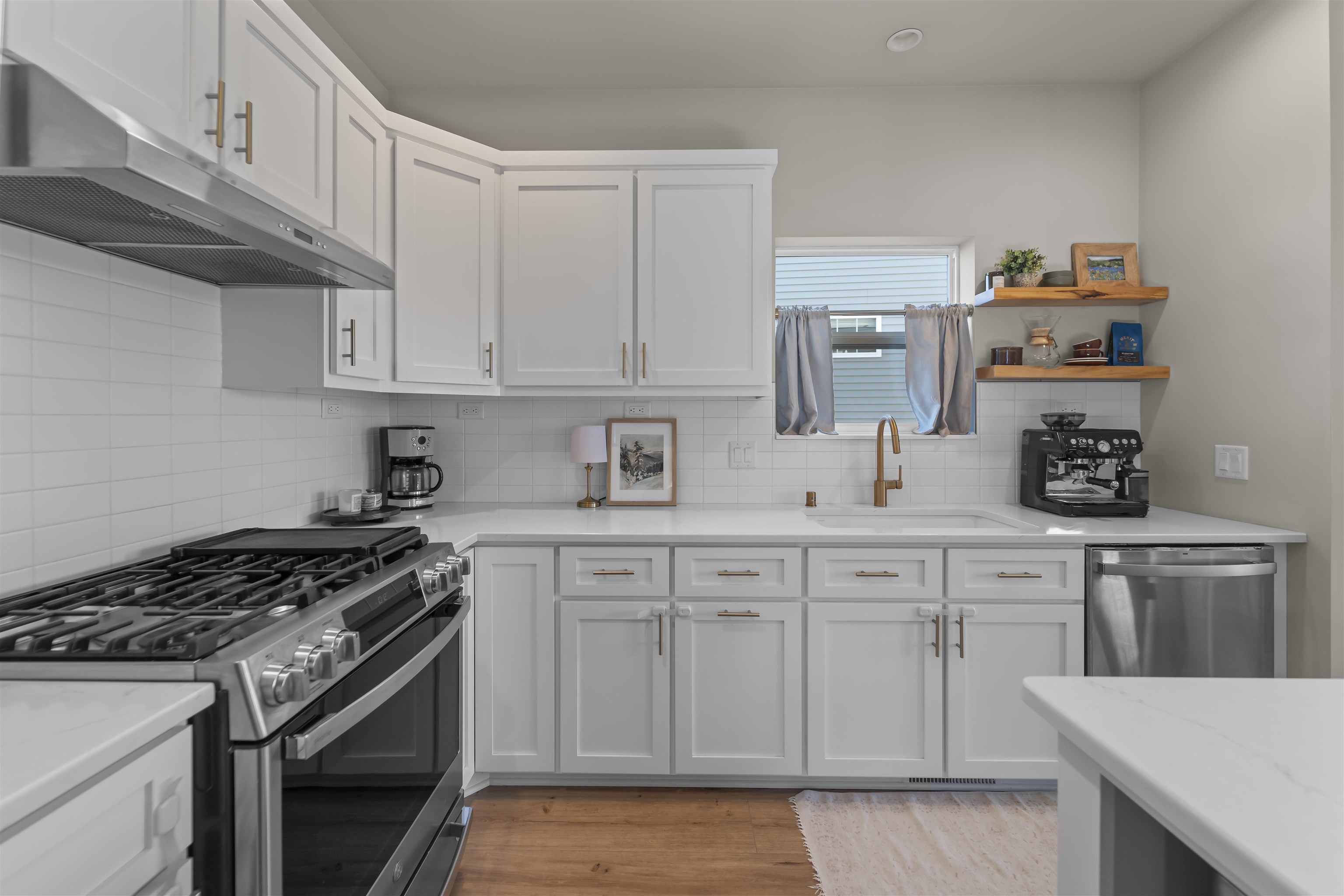 9332 Sleepy Pond Way
