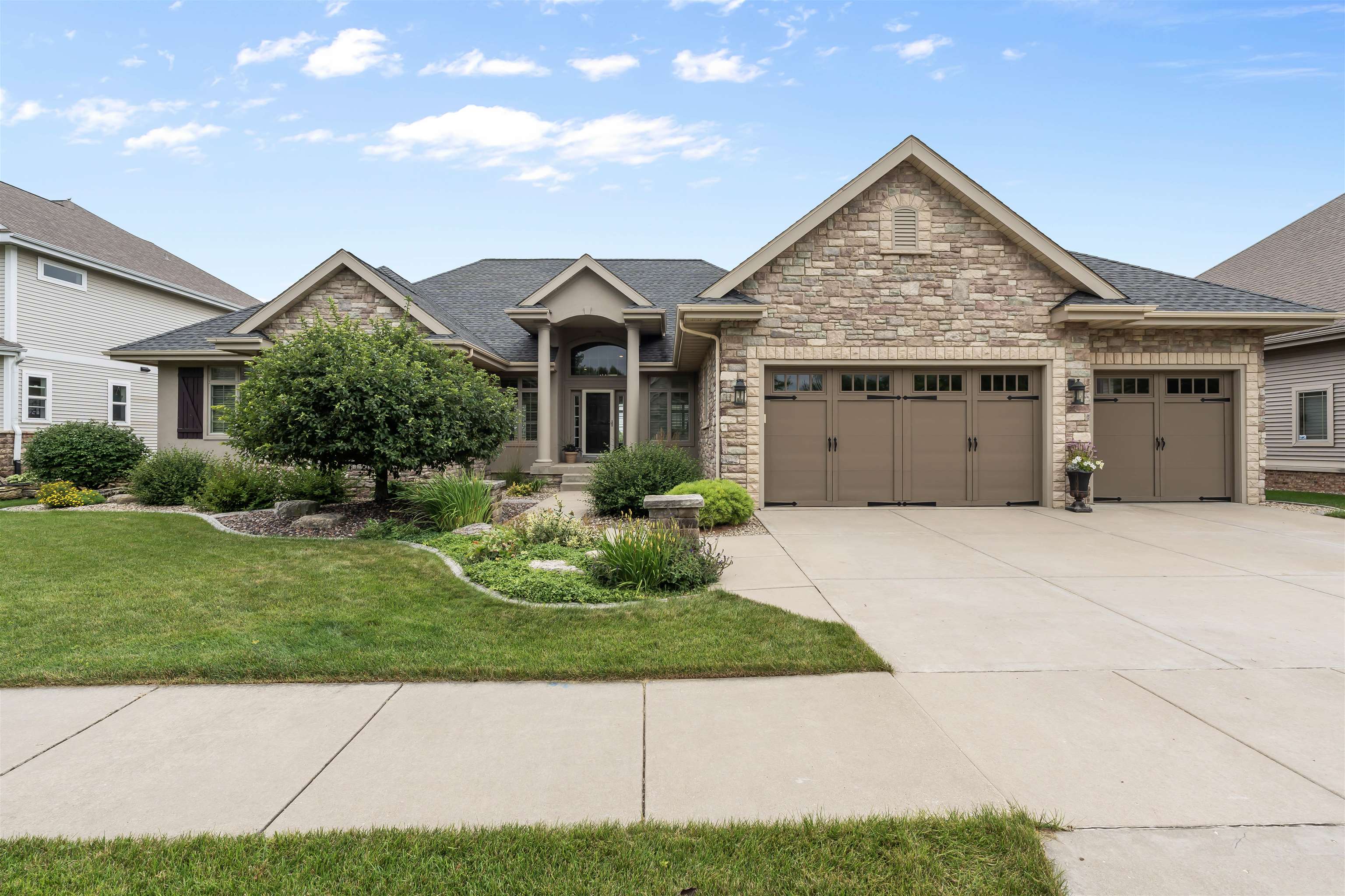 1420 Blue Ridge Trail