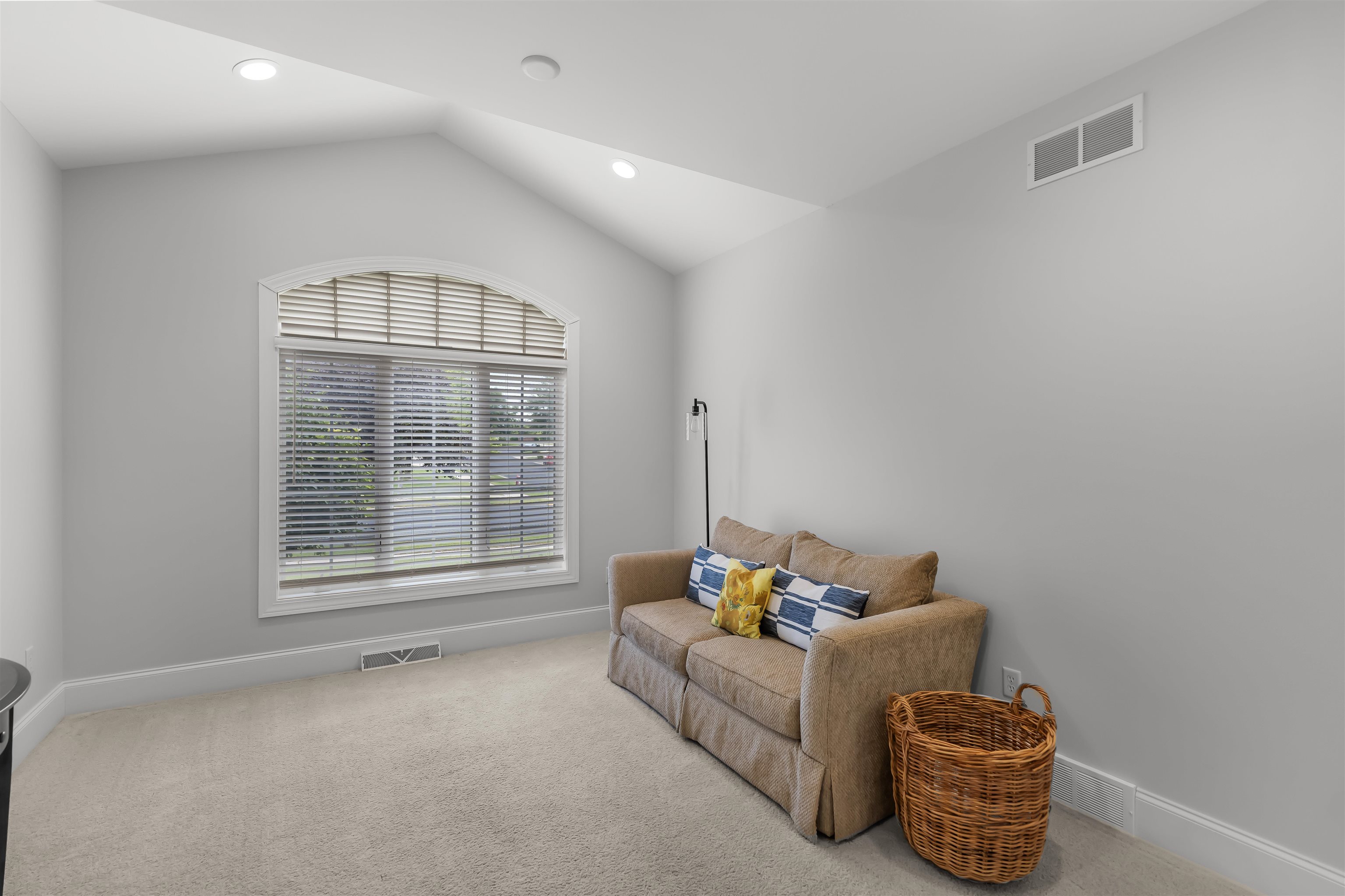 1420 Blue Ridge Trail