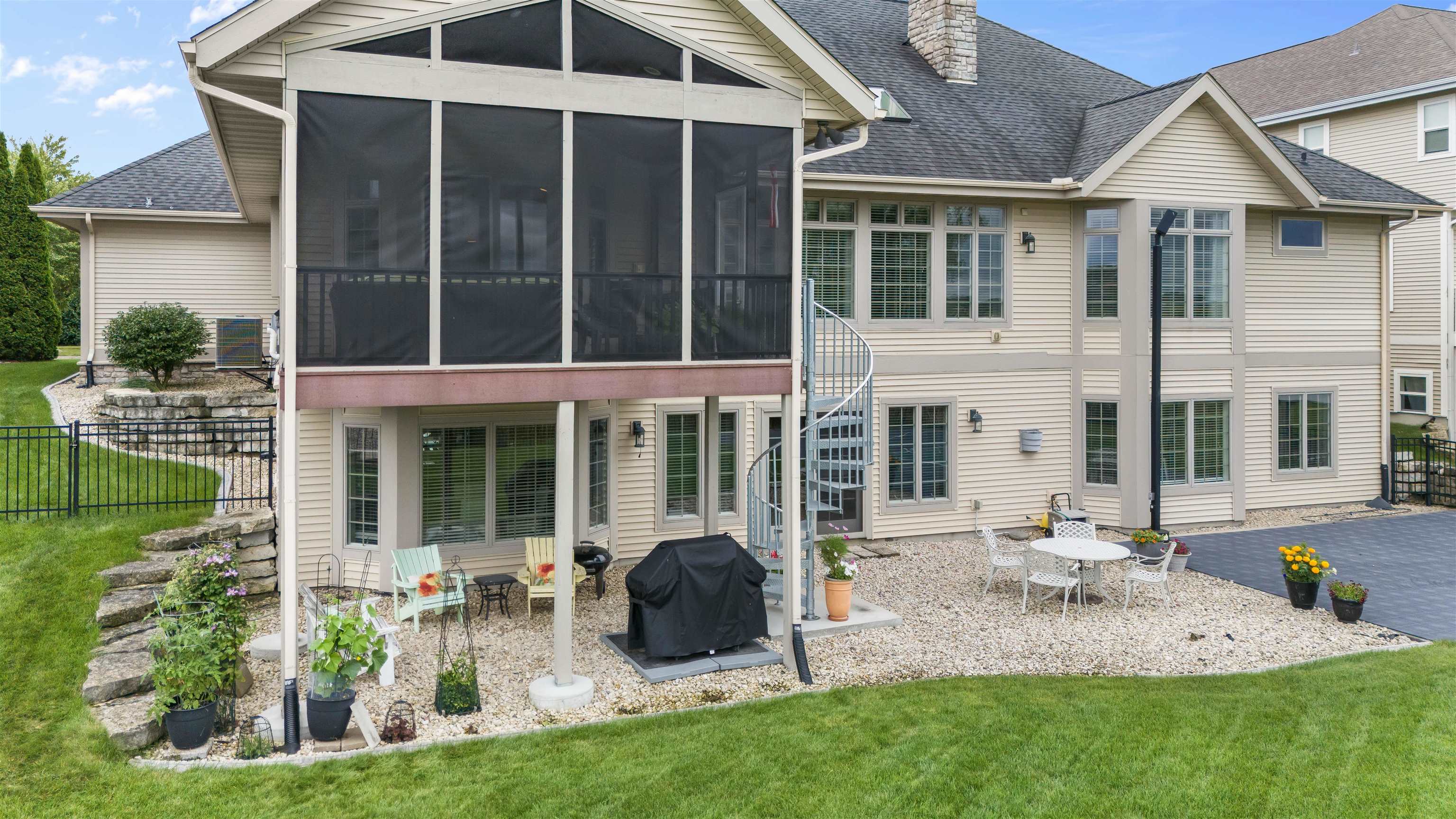 1420 Blue Ridge Trail