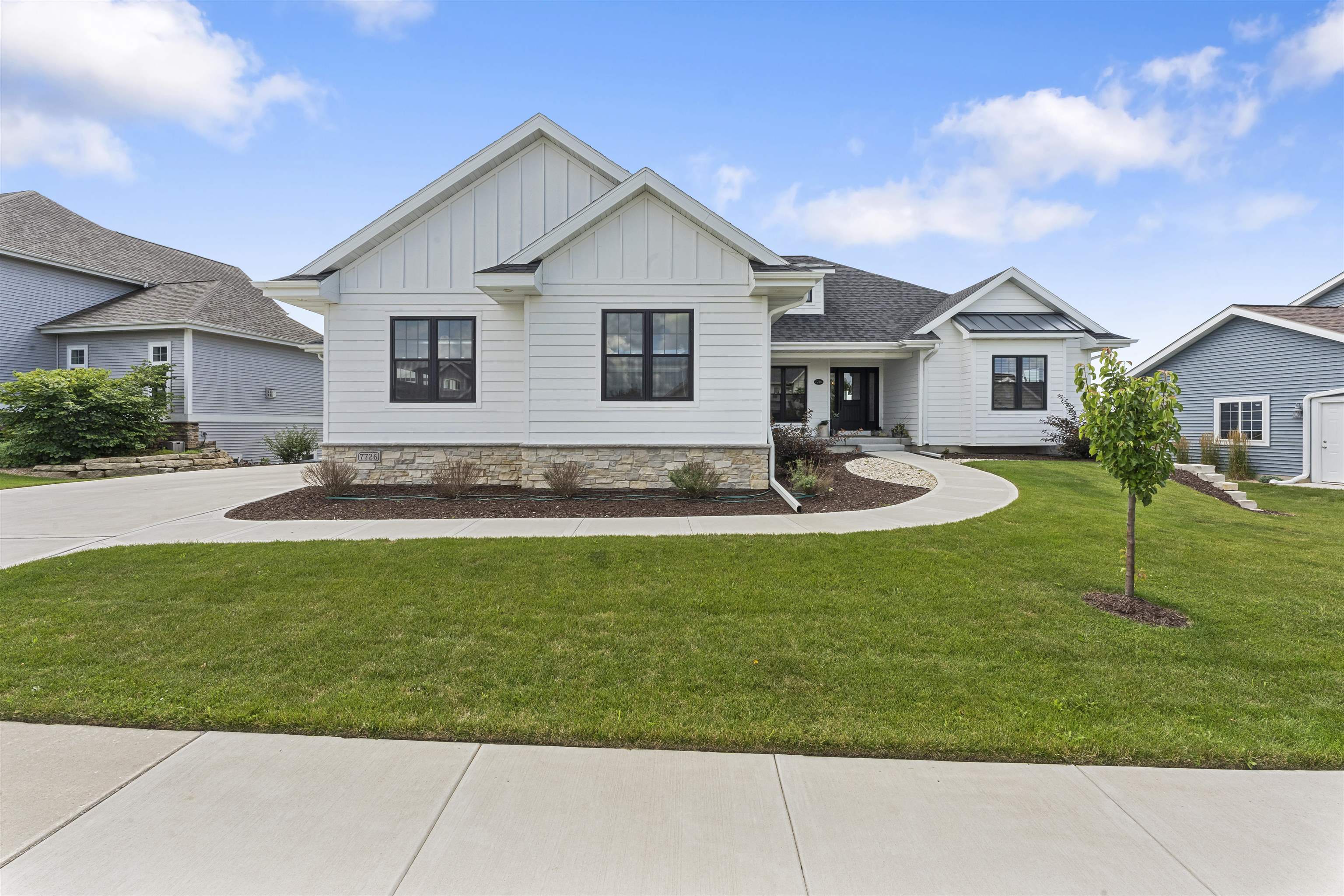 6697 Morning Dew Lane