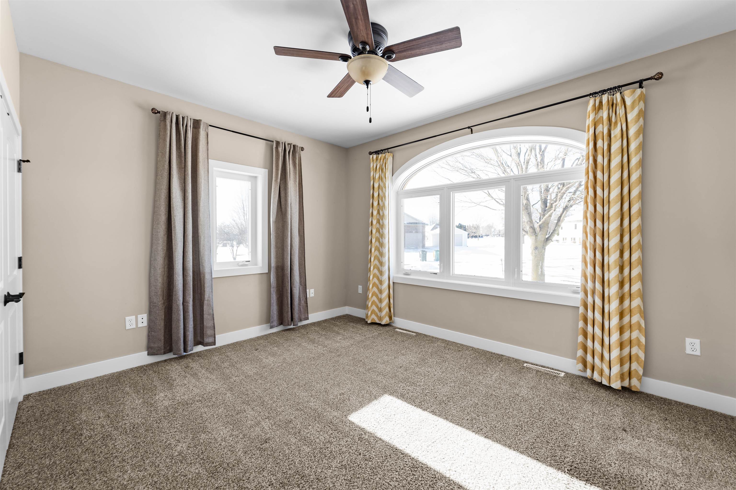 2982 Bunker View
