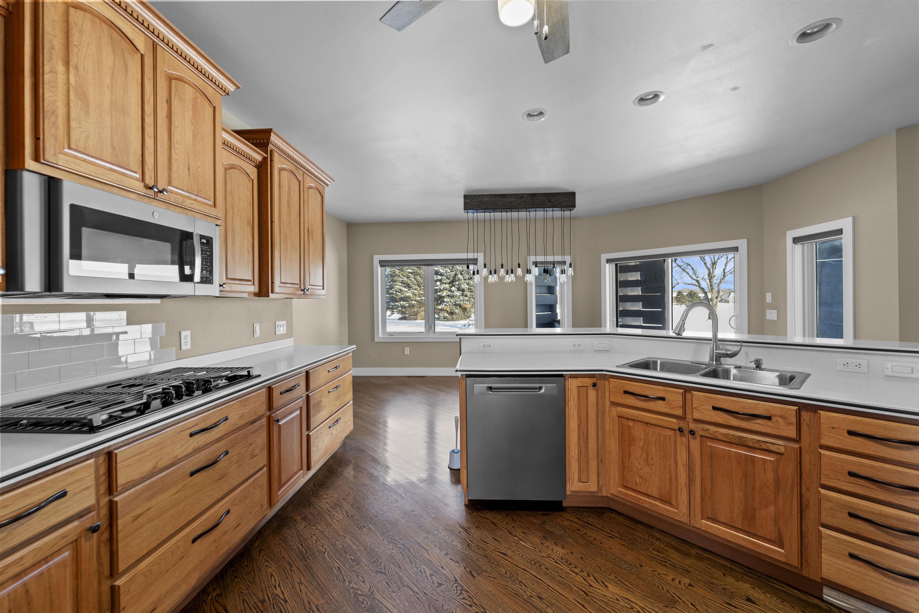 2982 Bunker View