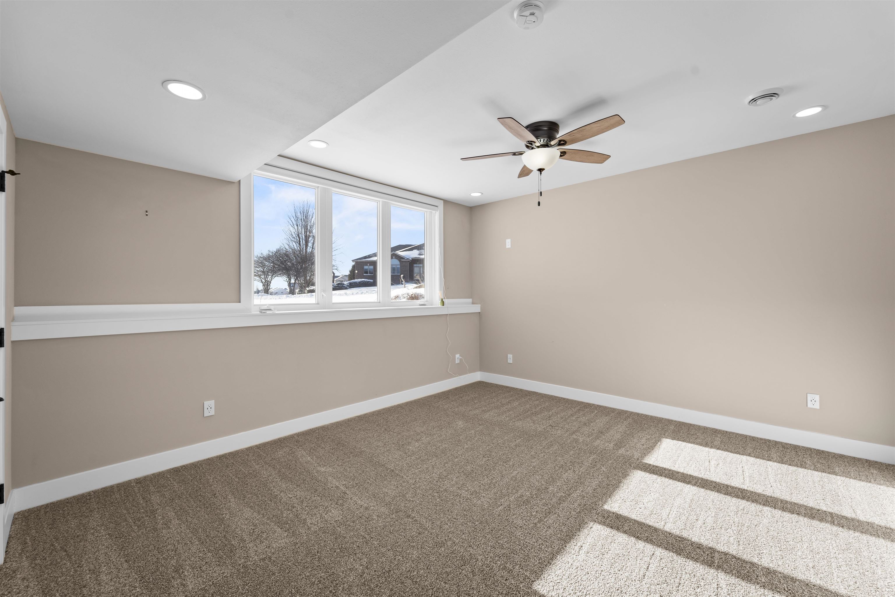 2982 Bunker View
