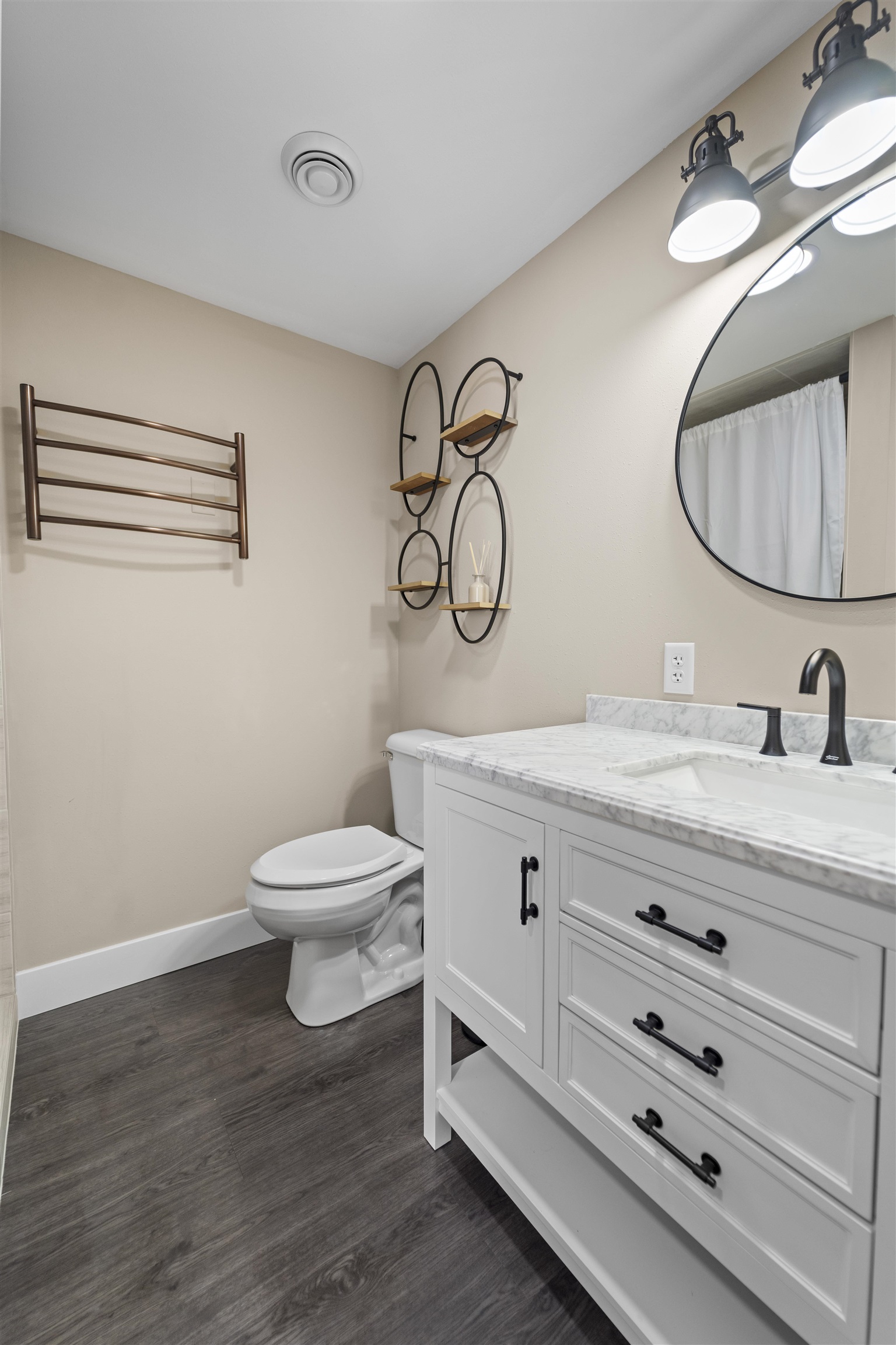2982 Bunker View