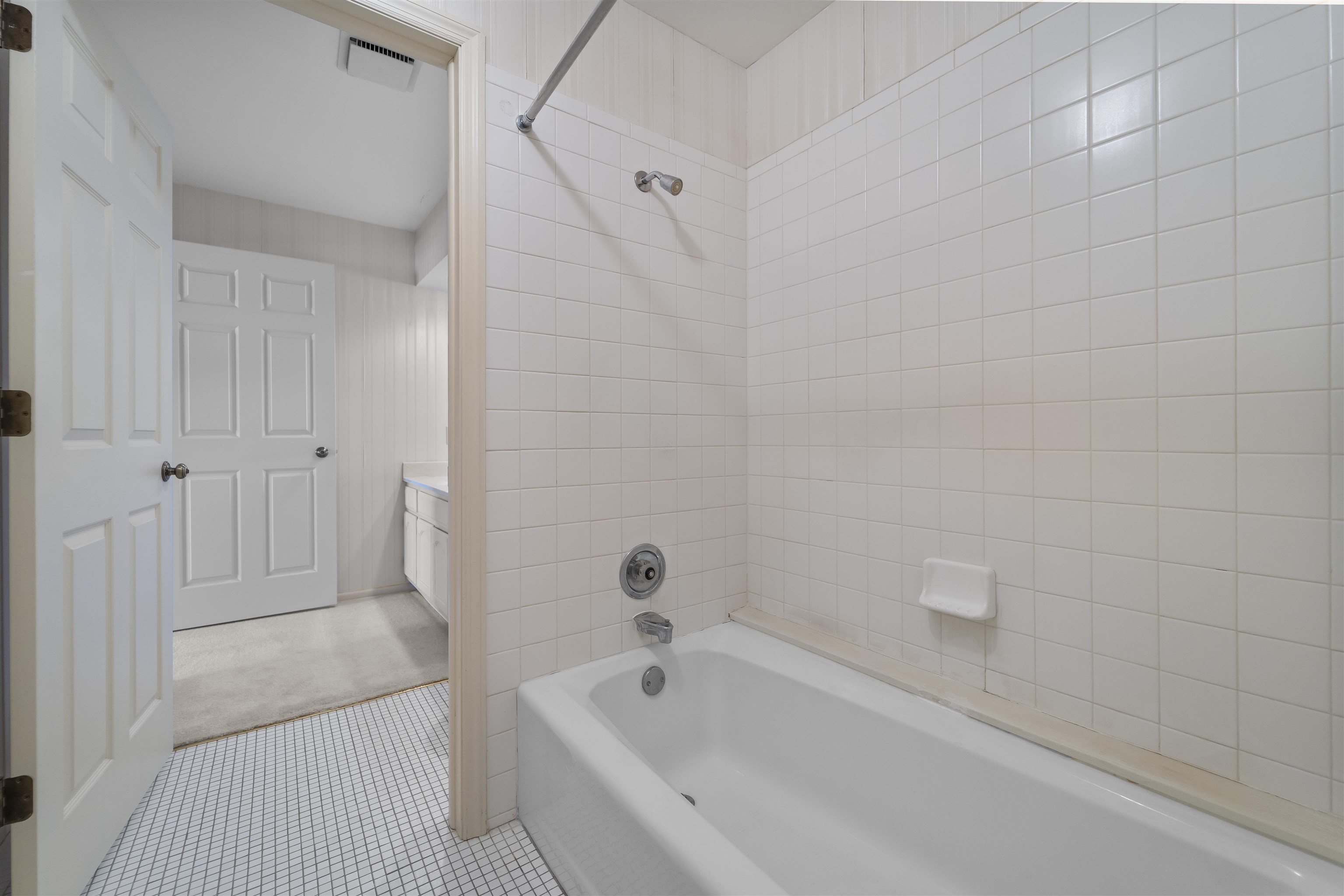 1425 Wheeler Court G