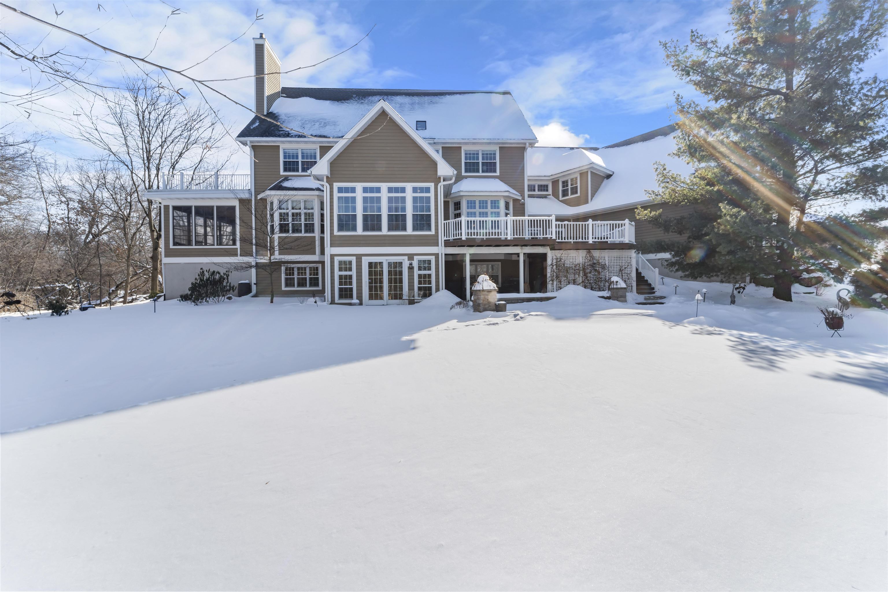 5653 Ashbourne Lane
